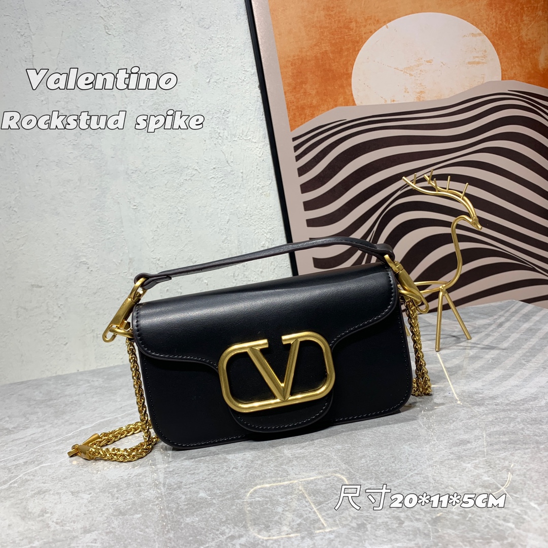 【520甄选】VALENTINO华家 女士MINILOCO 小牛皮新品 金属链条和细腻皮革组成别致双提柄,还可拆除变身手 【520甄选】VALENTINO华家 女士MINILOCO 小牛皮新品 金属链条和细腻皮革组成别致双提柄,还可拆除变身手
