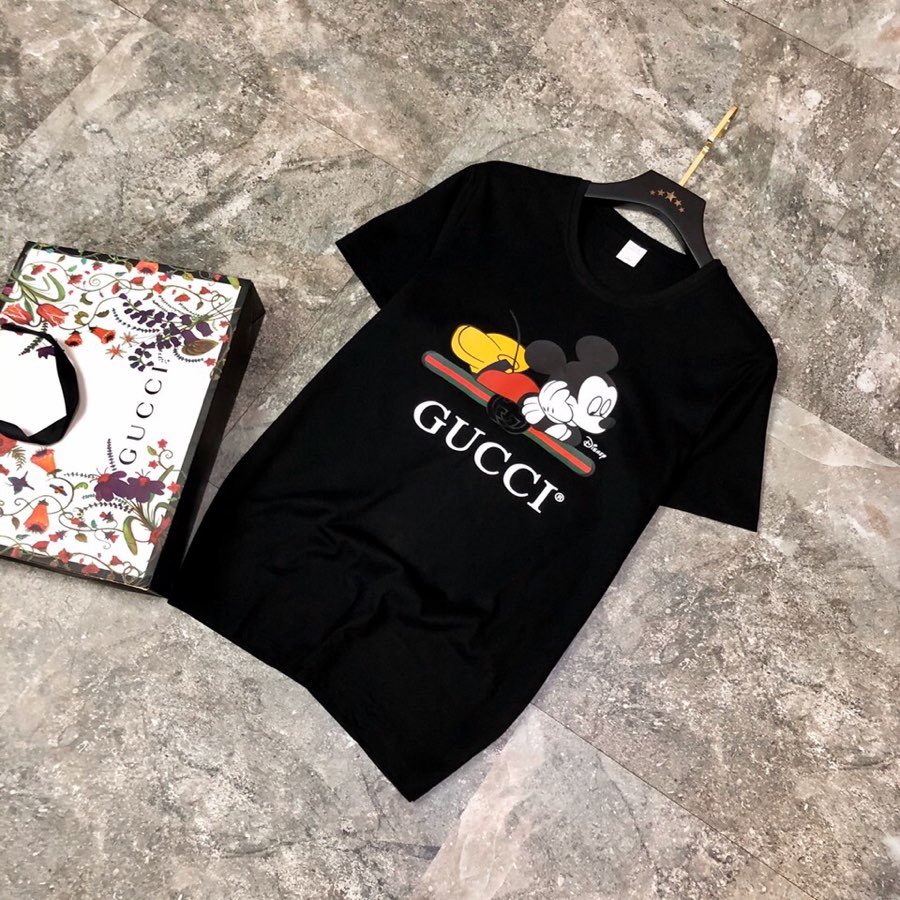 情侣款穿220斤码数M-4XL古奇Gucci*原单品质衣服请认准洗水唛️澳洲新丝光棉️最新款男装短袖T恤