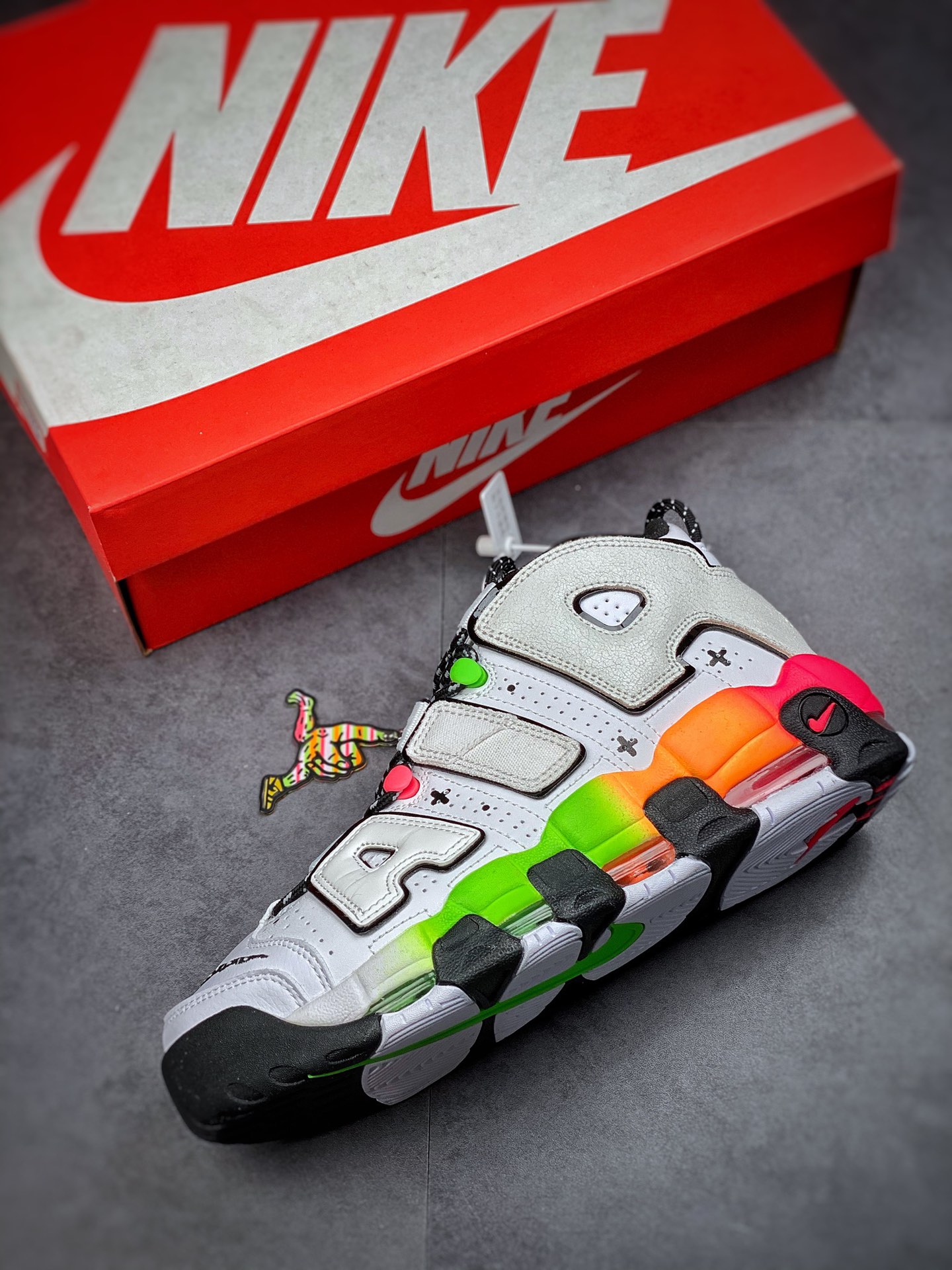 260 Nike Air MoreUptempo96复古篮球鞋大 Air 白彩虹 DV1233-111