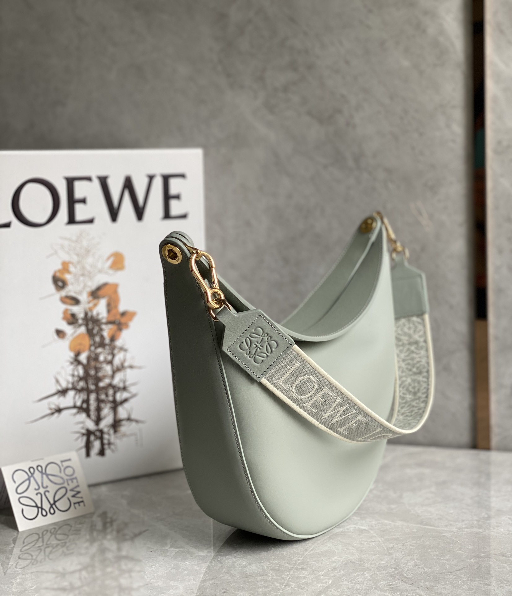 [Loewe Women