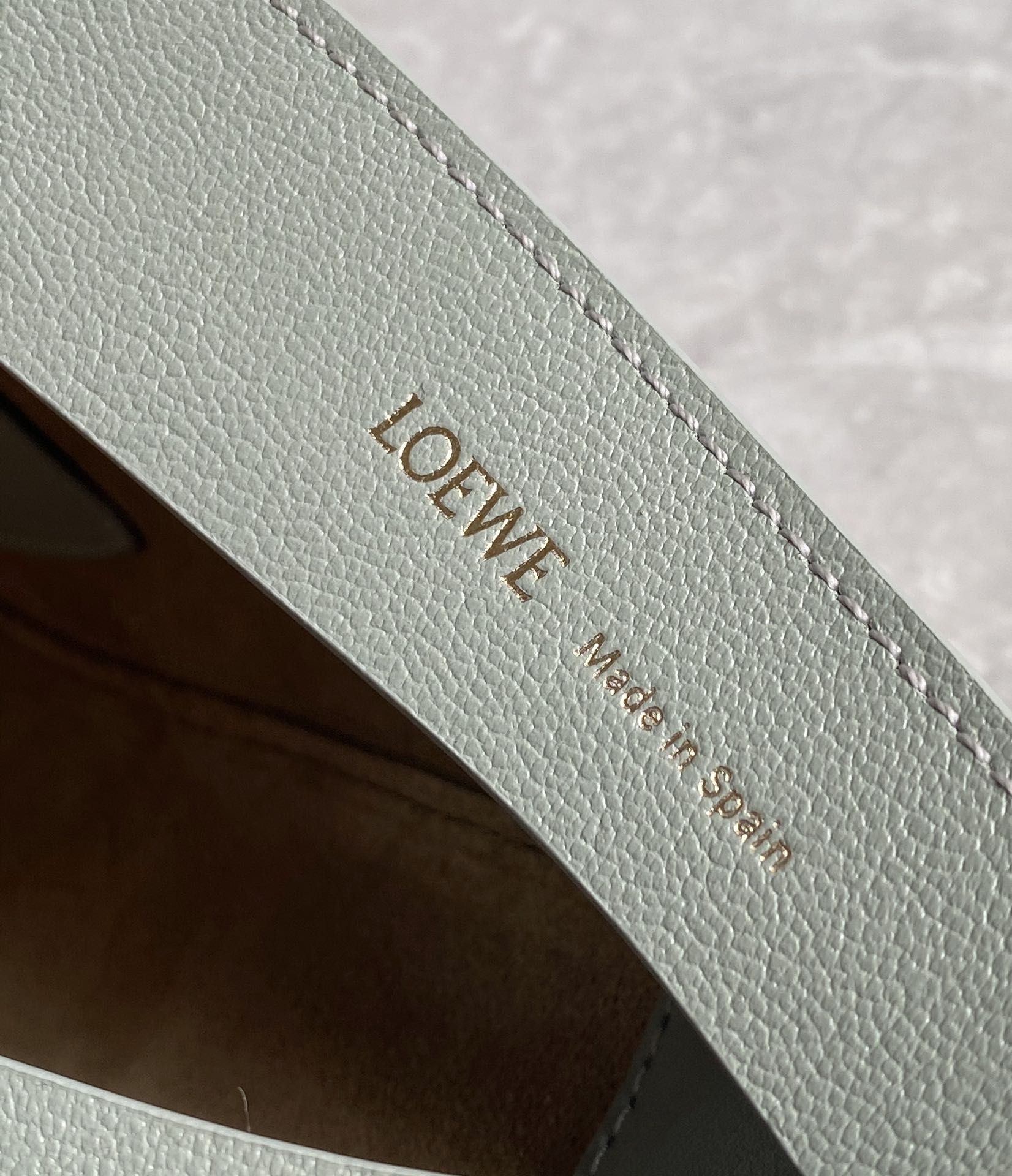 LOEWE罗意威 Luna 半月包 0676雾霾蓝
