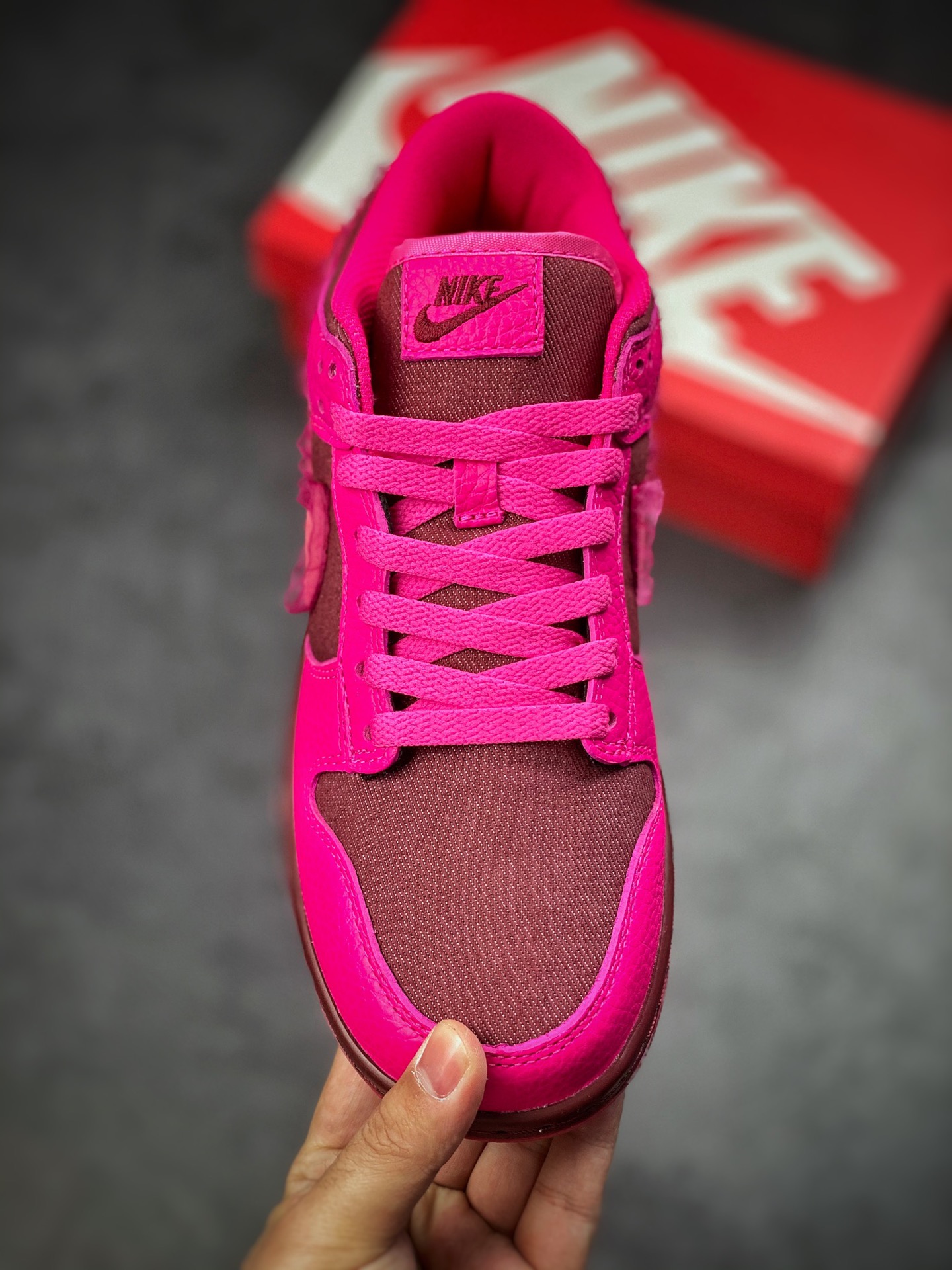 360 Nike Dunk Low Valentine’s Day 蕾丝 情人节 玫粉色 DQ9324-600