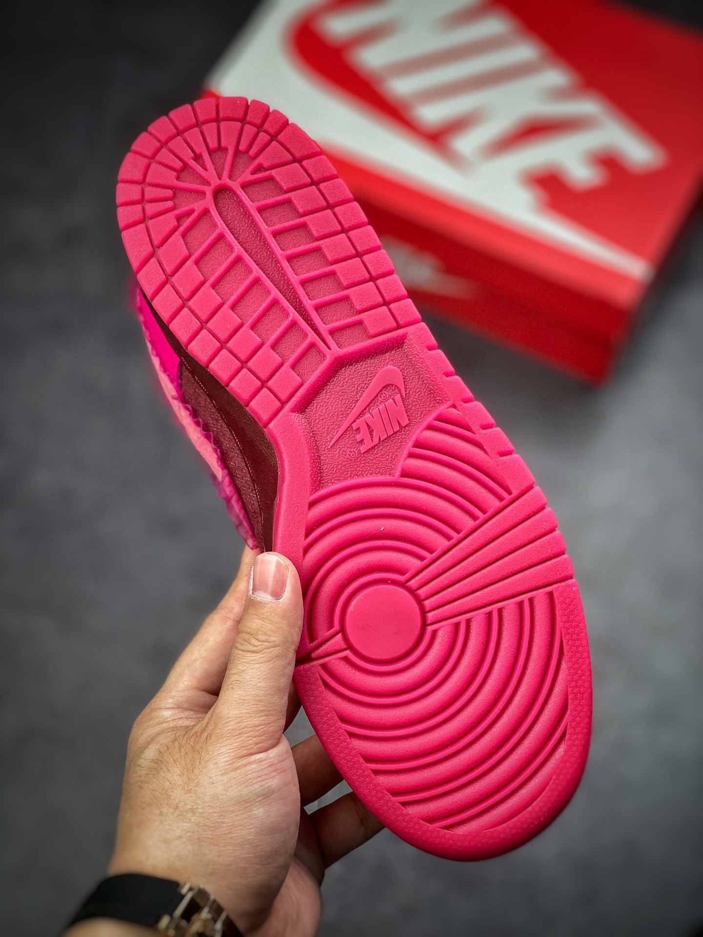 360 Nike Dunk Low Valentine’s Day 蕾丝 情人节 玫粉色 DQ9324-600