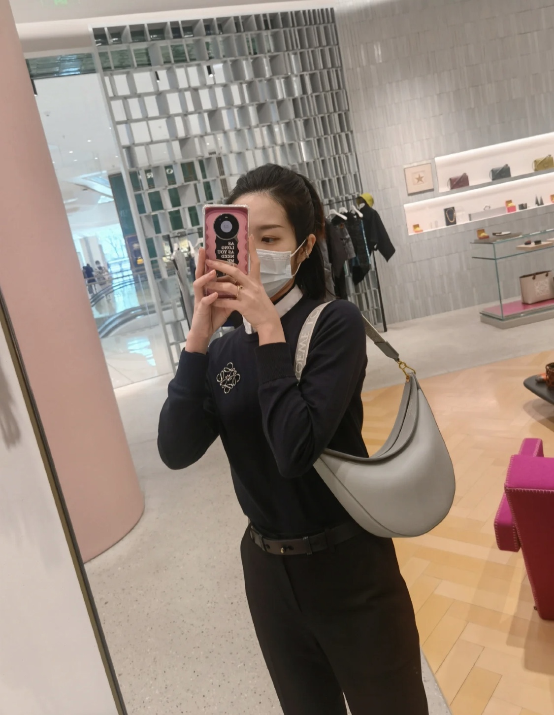 LOEWE罗意威 Luna 半月包 0676雾霾蓝