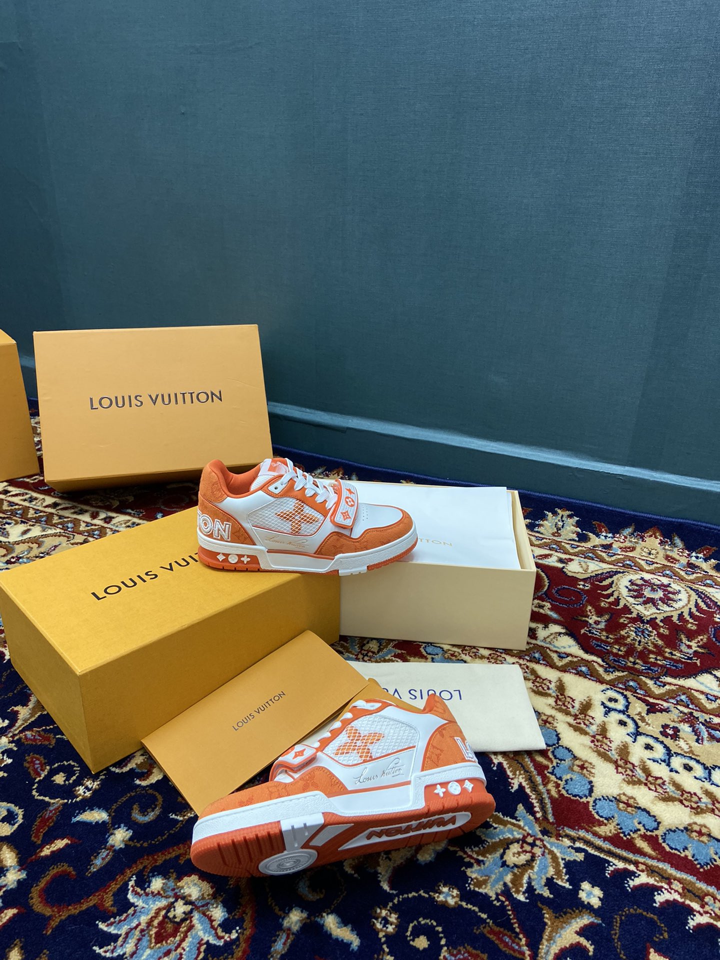 Unknown trainer 系列lv 女款35-40 trainer 低帮运动鞋