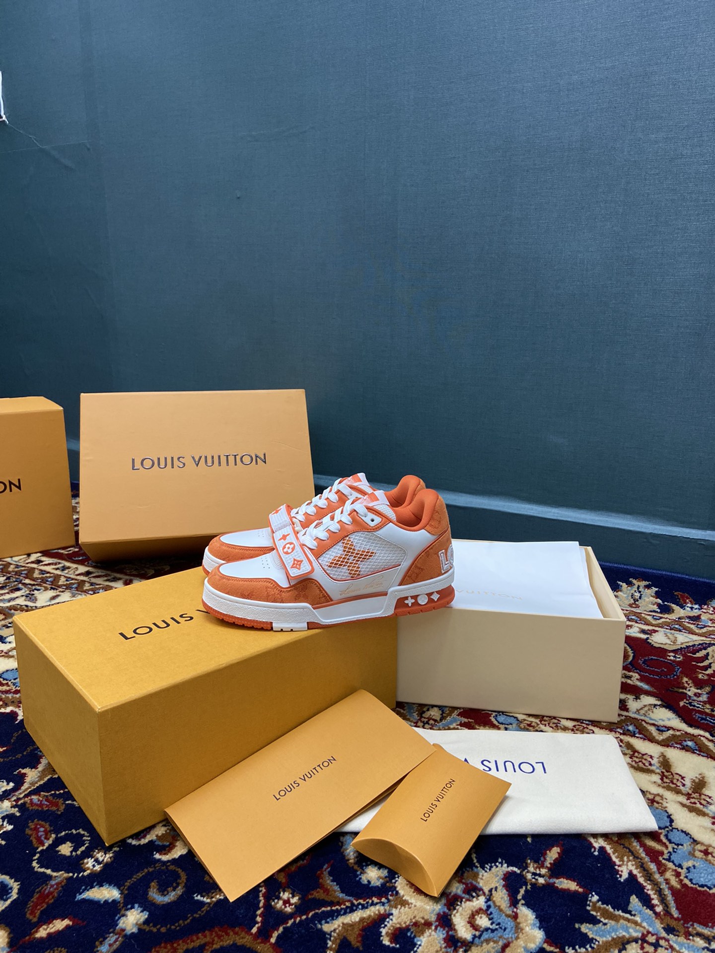 Unknown trainer 系列lv 女款35-40 trainer 低帮运动鞋