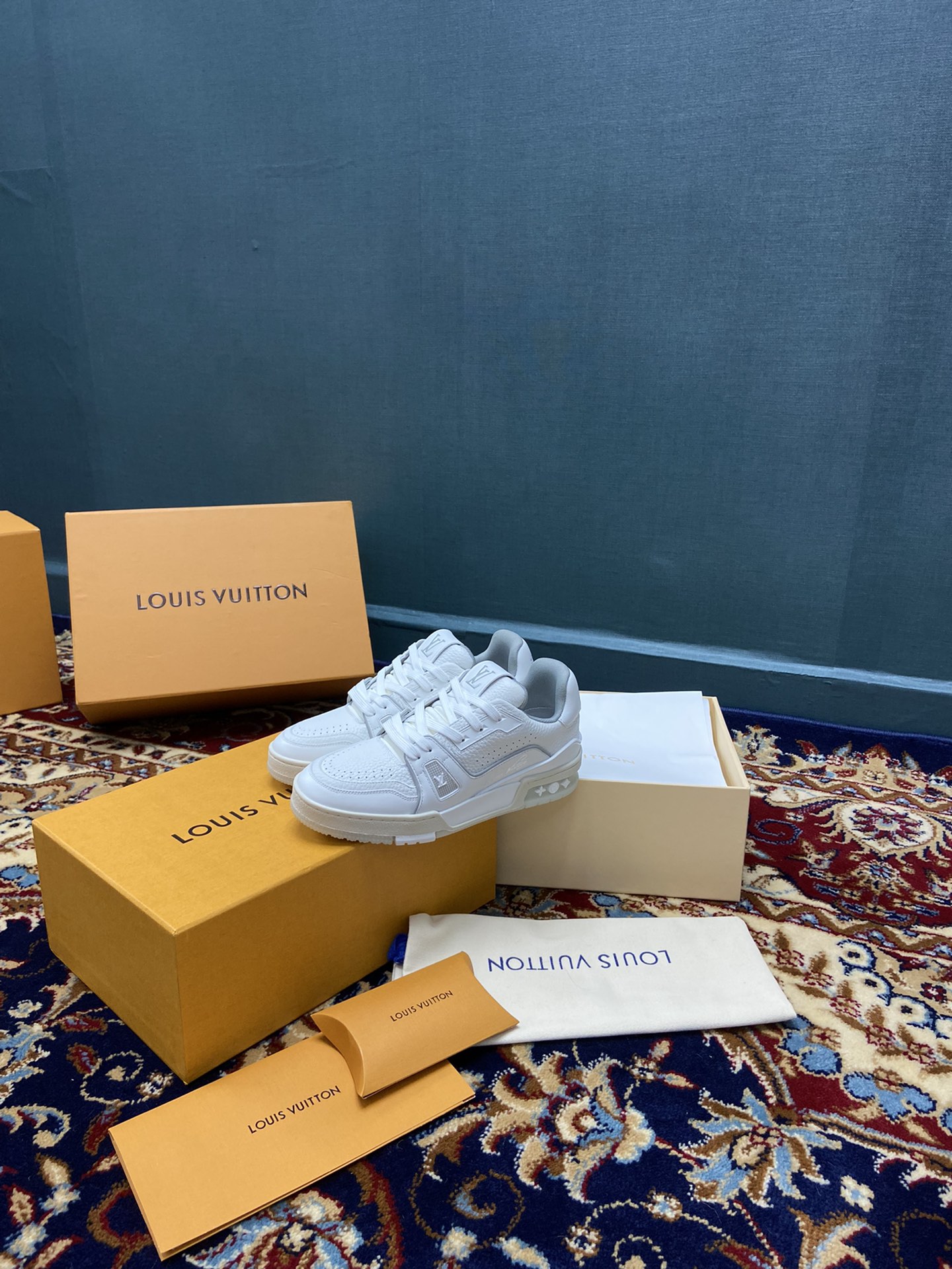 Unknown trainer 系列lv 女款35-40 trainer 低帮运动鞋