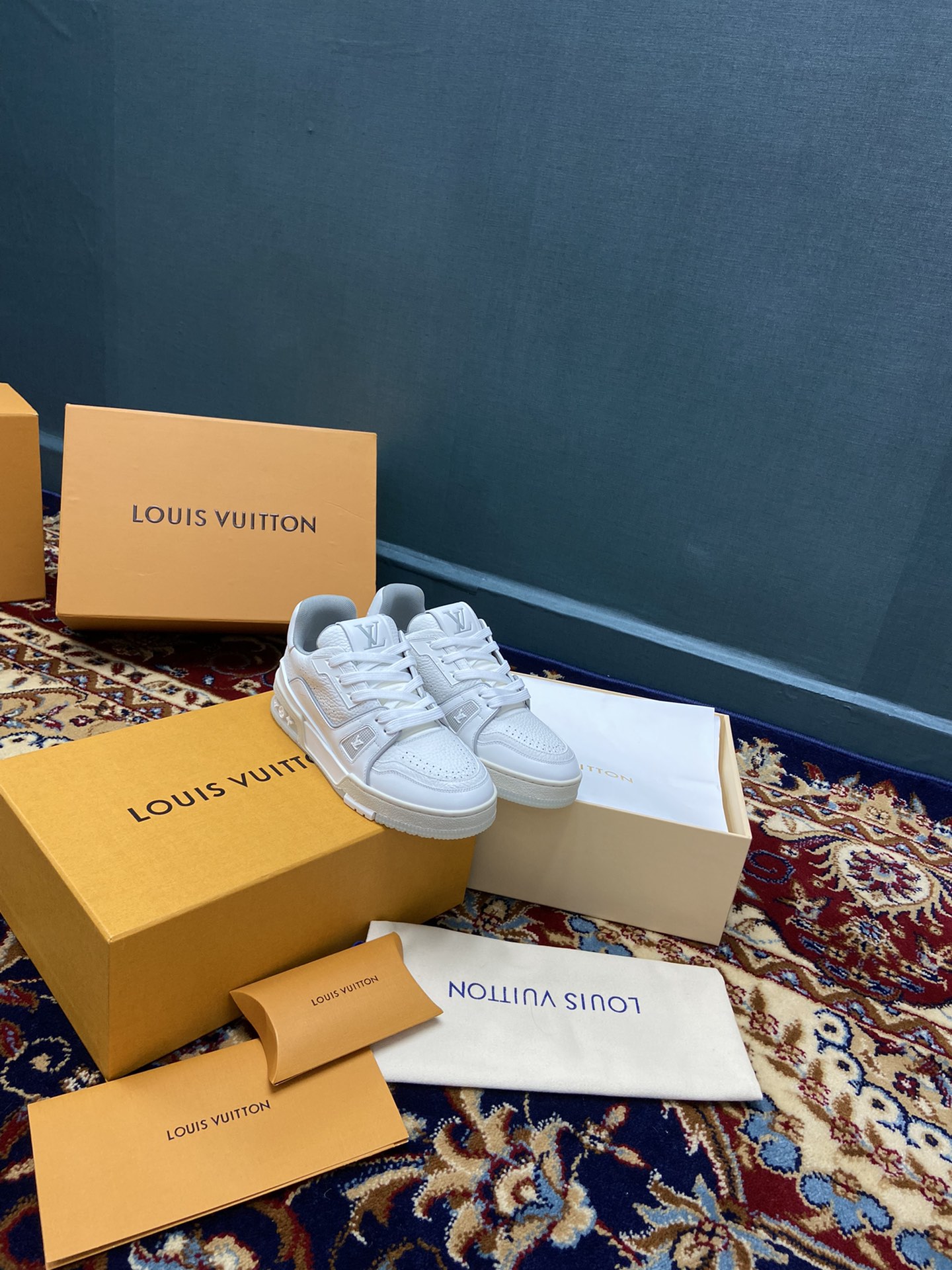 Unknown trainer 系列lv 女款35-40 trainer 低帮运动鞋