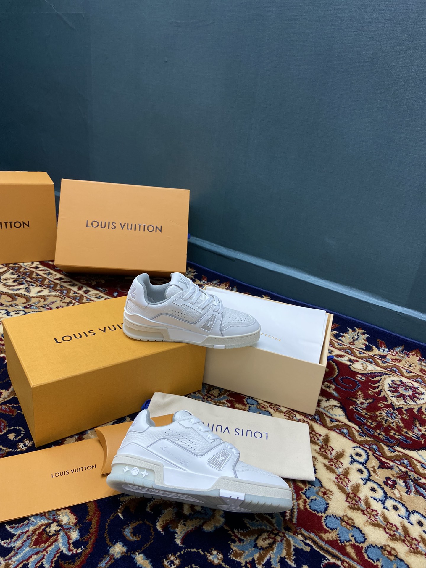 Unknown trainer 系列lv 女款35-40 trainer 低帮运动鞋