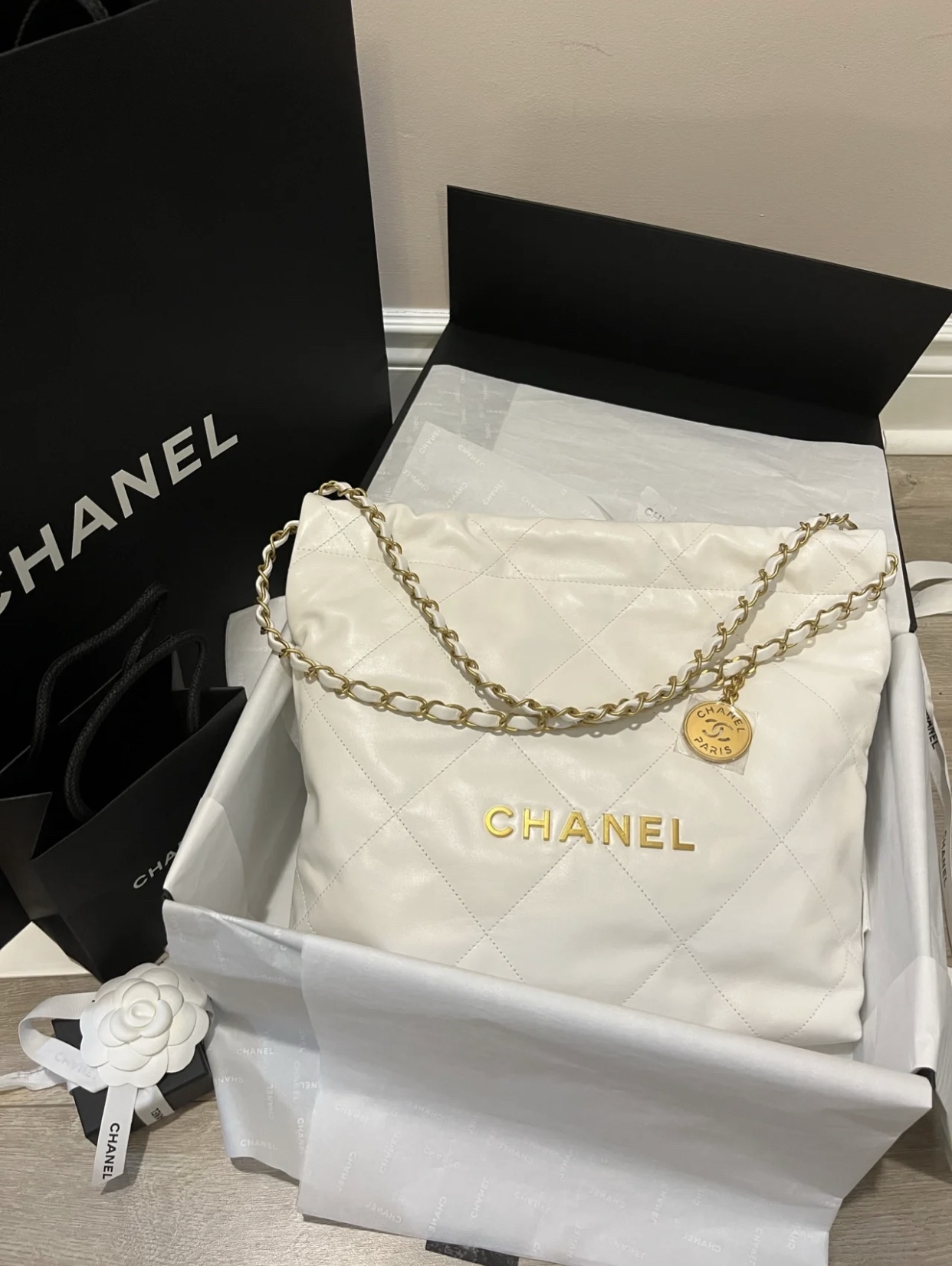 Combinación de blanco y dorado, salado y dulce 🤍