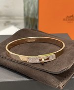 Hermes Wholesale
 Jewelry Bracelet Set With Diamonds