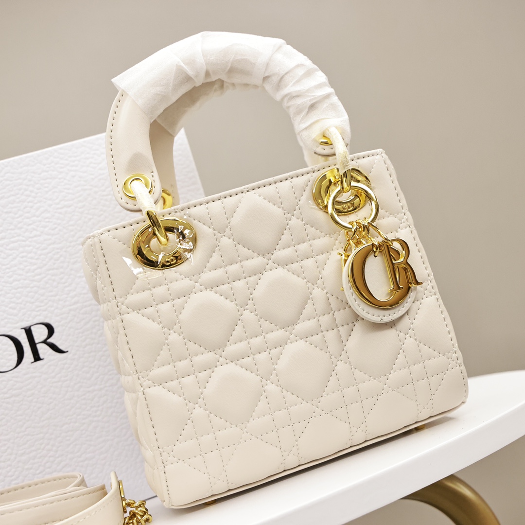 K0  Dior迪奥戴妃包小号三格