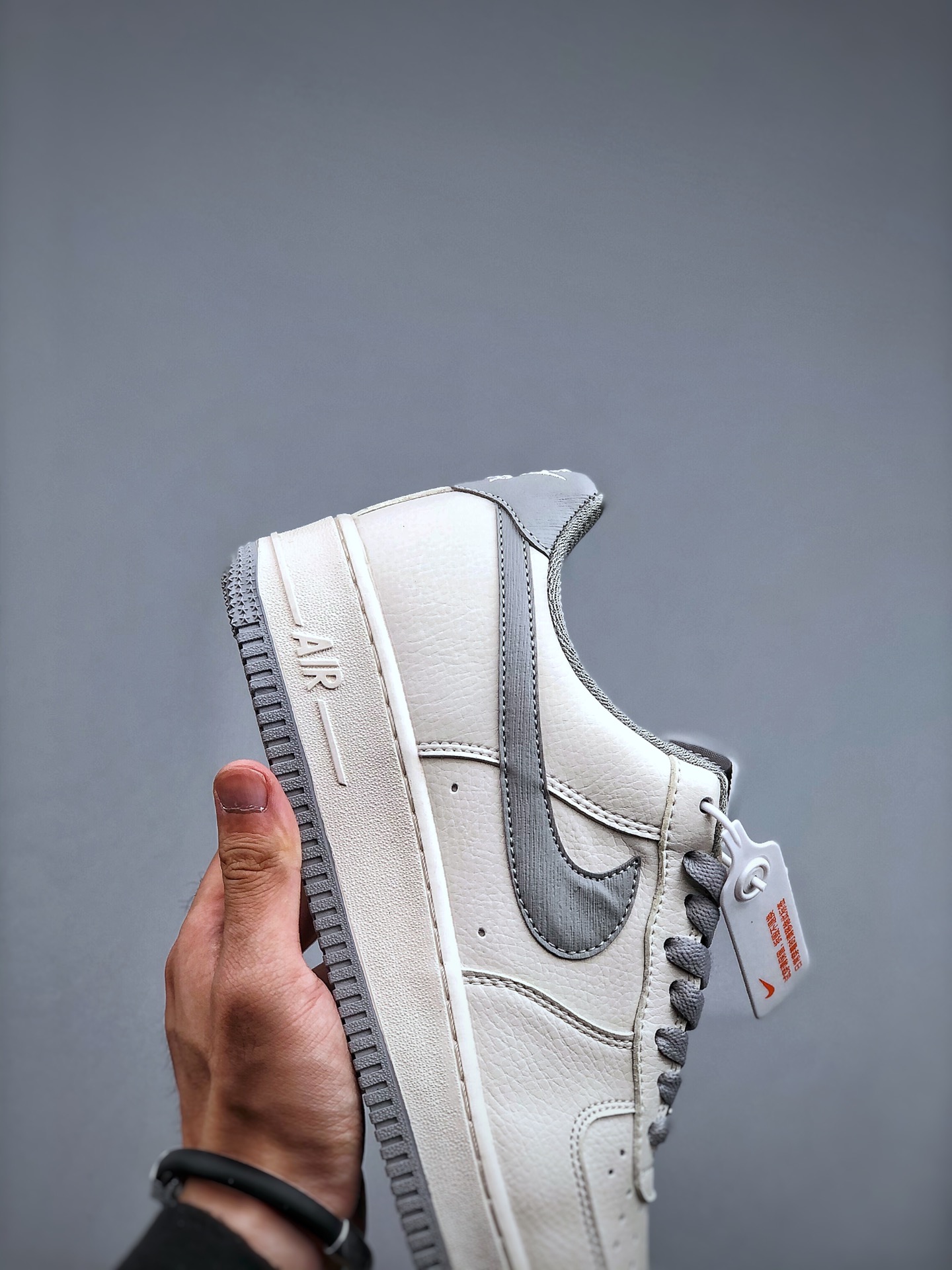 nikeairforce1low耐克白灰空军一号全掌内置蜂窝气垫板鞋nk6369566