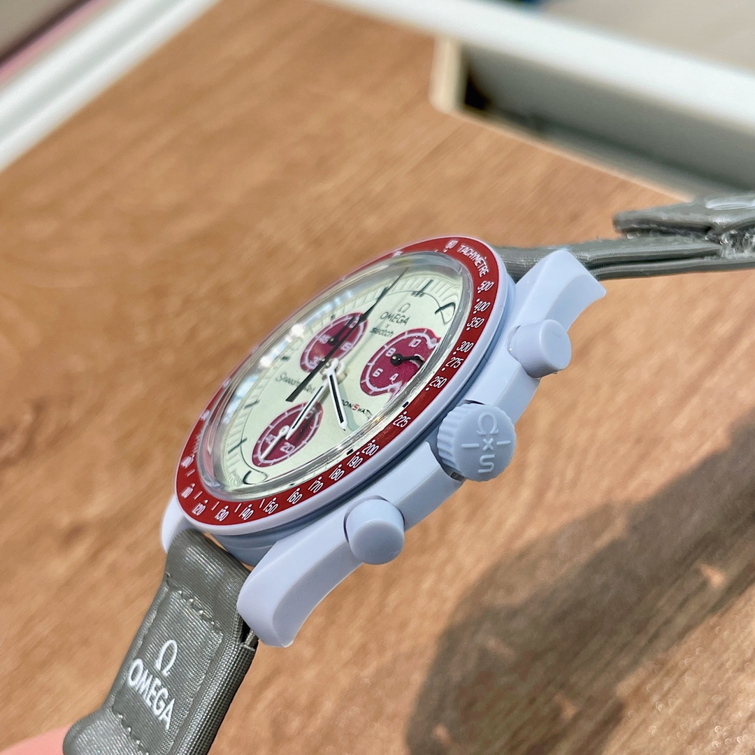 冥王星🌔. 【OMEGAxSWATCH 欧米茄x斯沃琪联名款 太空星球男女通用腕表42mm】