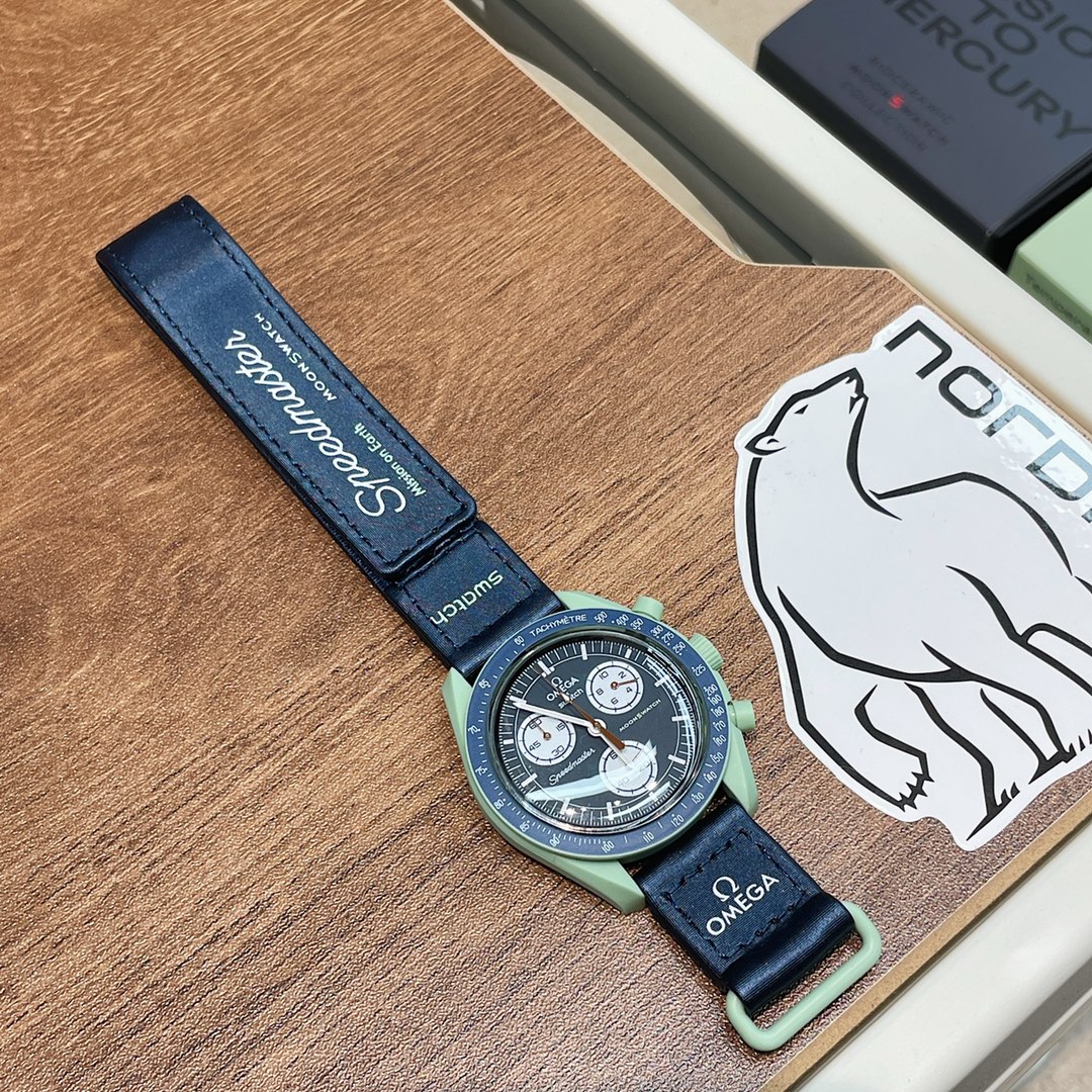 NO:387531,Earth,19860909地球,,Watch