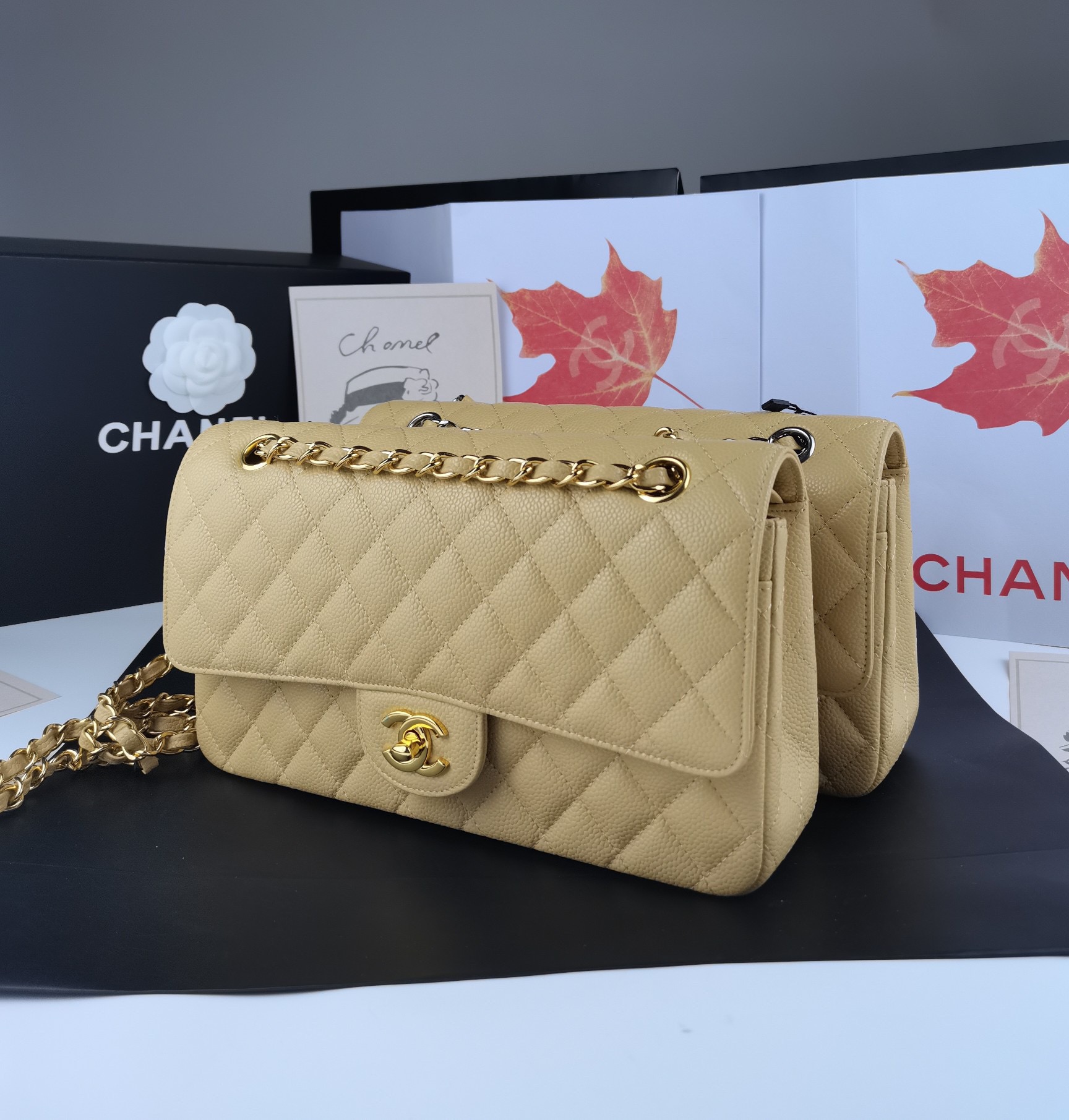 顶级货_厂跑量价高端定制品Chane1ClassicBag01112演绎了Chane1的经典高雅简约精美