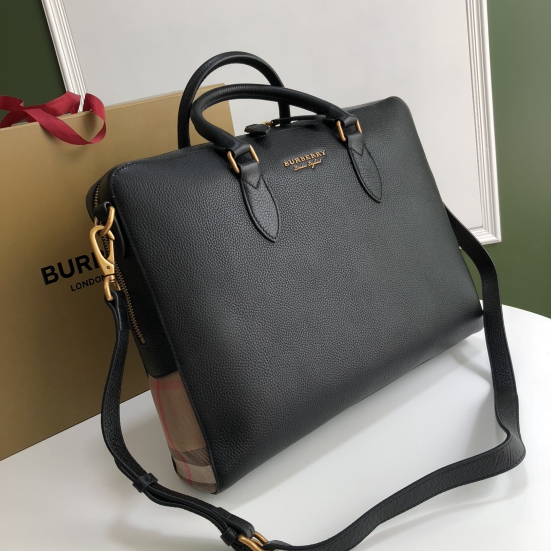 Burberry Briefcase Black grained leather business