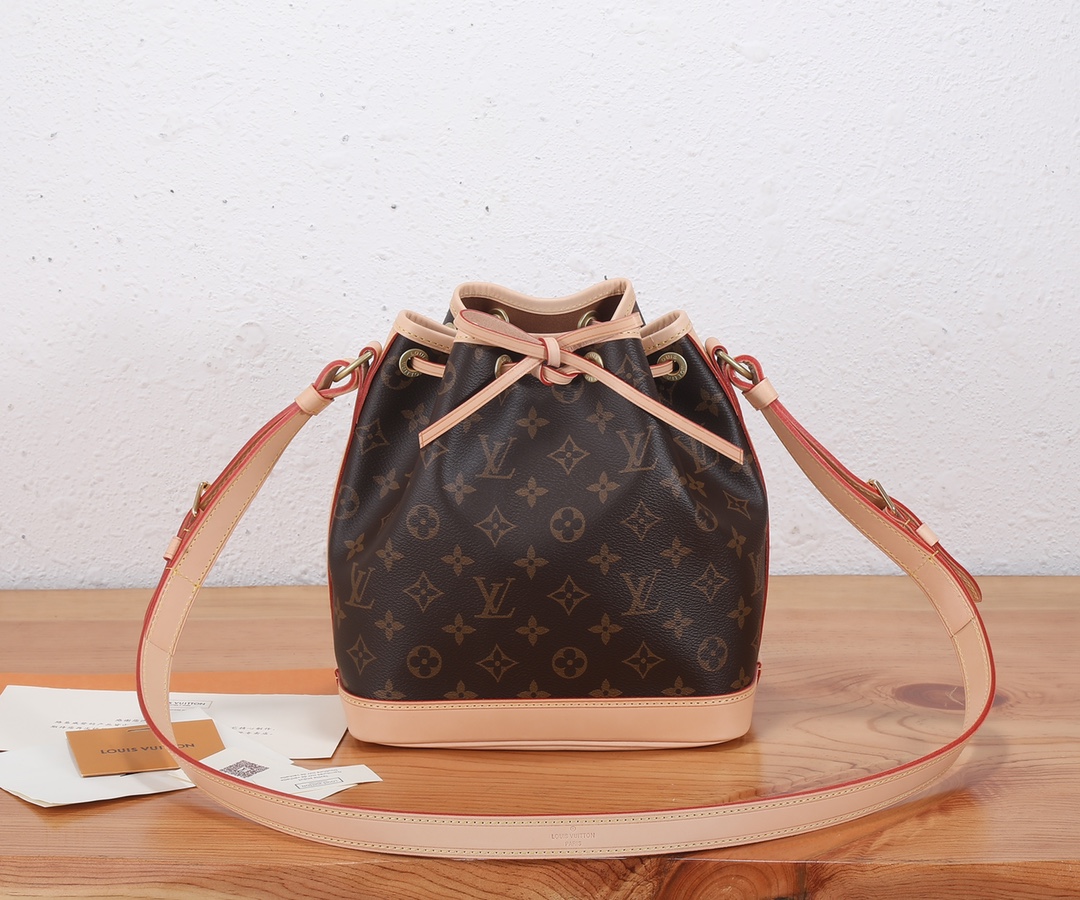 لويس فيتون حقيبة حقيبة دلو Monogram Canvas قماش موضة M40817