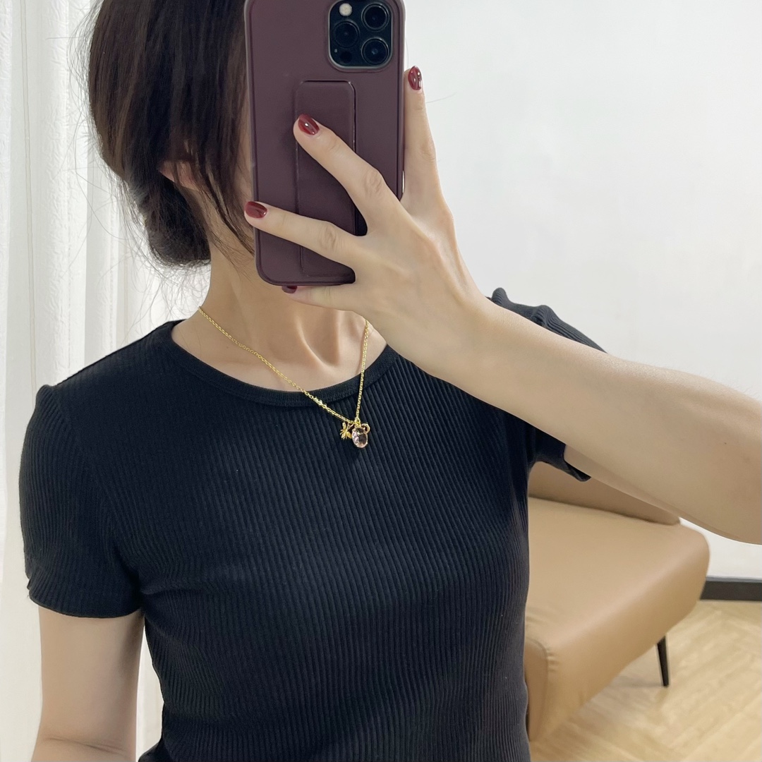 新款☑️DIOR迪奥CD粉钻蜜蜂项链