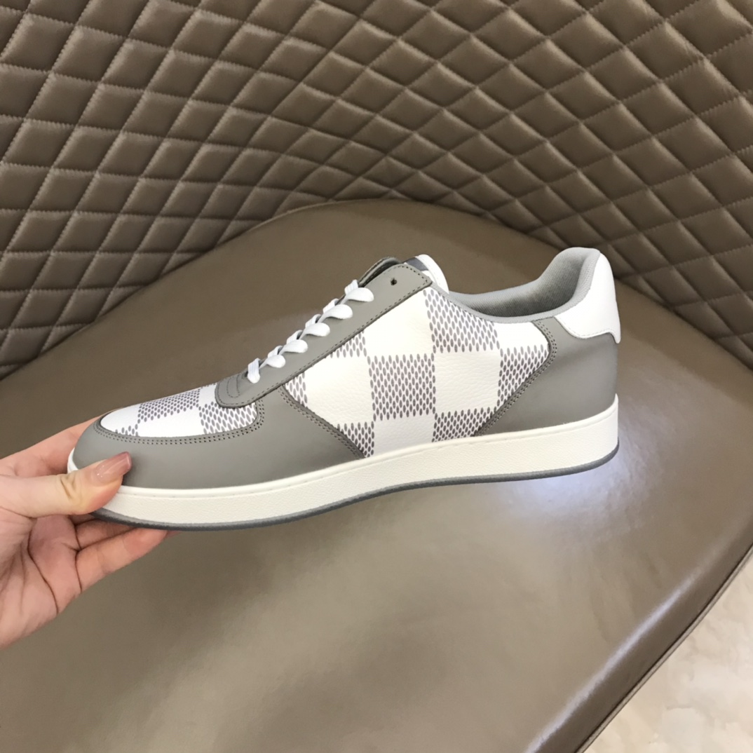 LV/路易威登   棋盘格印花头层牛皮制作男士经典休闲运动鞋