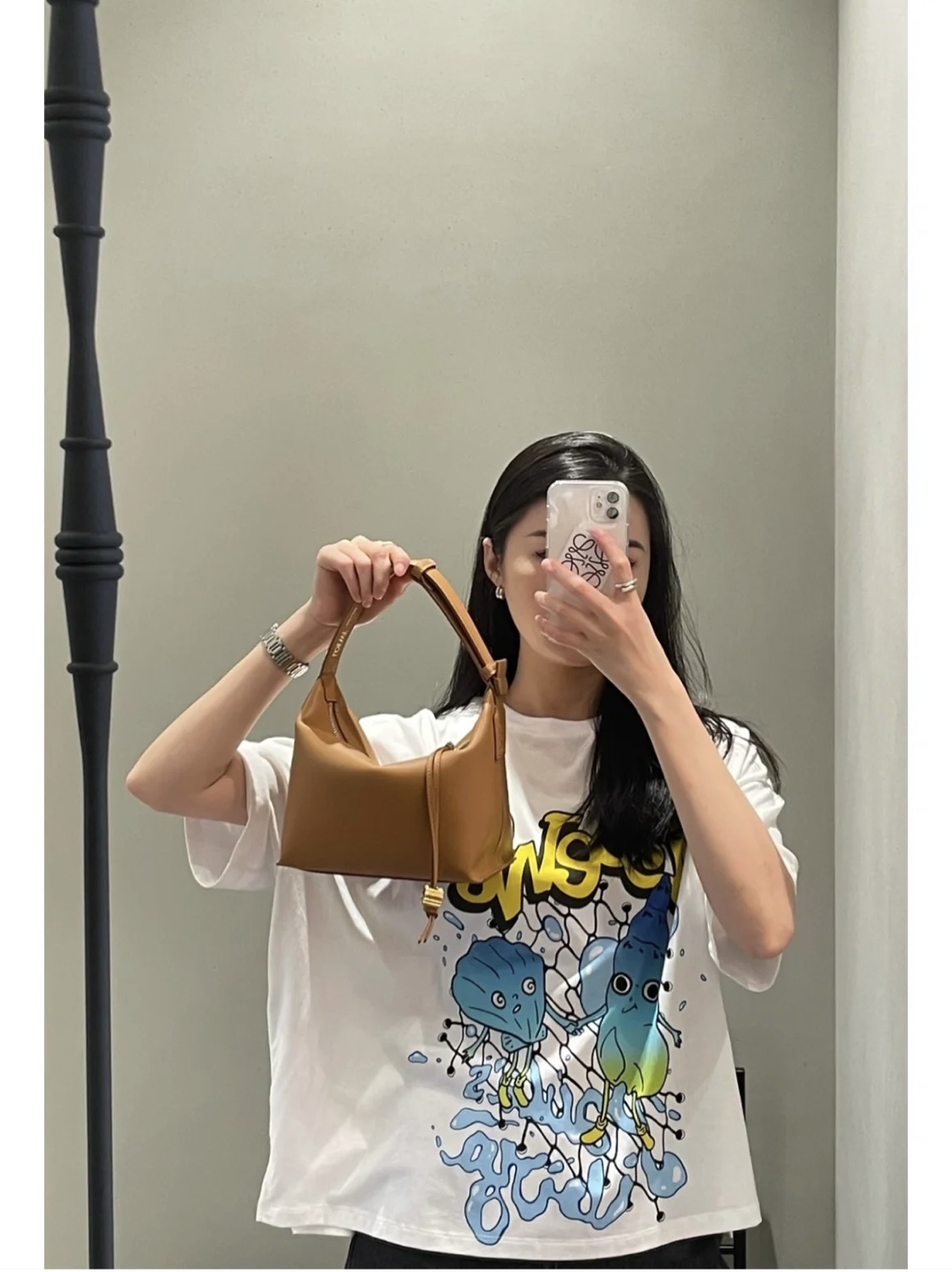 LOEWE罗意威 520情人节限定款 cubi全皮饭盒包 0559暖沙色