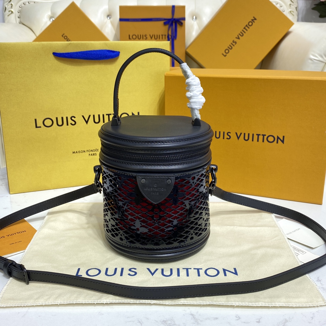 Louis Vuitton LV Cannes Best
 Handbags Cosmetic Bags Black Openwork Cowhide Lace M20363