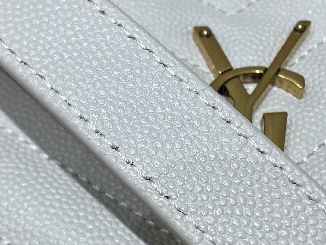 Saint laurent Ysl 最新VINYLE鱼子酱小圆包 610436白色