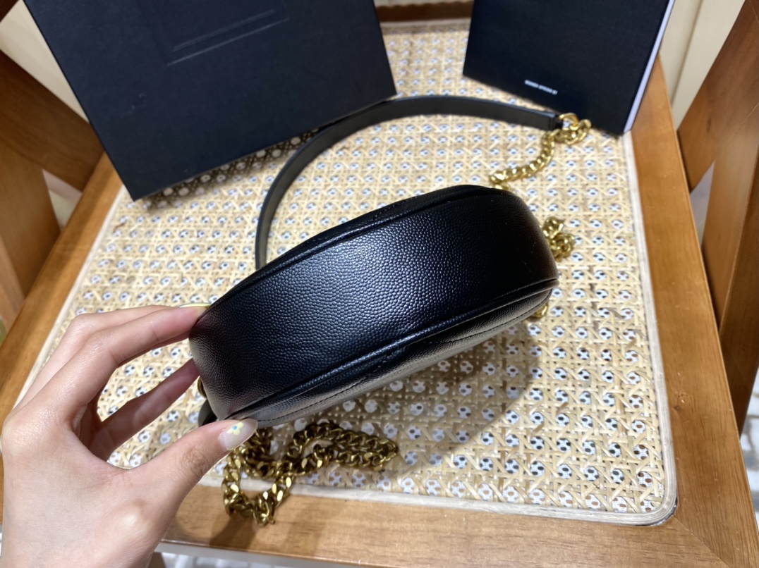 Saint laurent Ysl 最新VINYLE鱼子酱小圆包 610436黑色