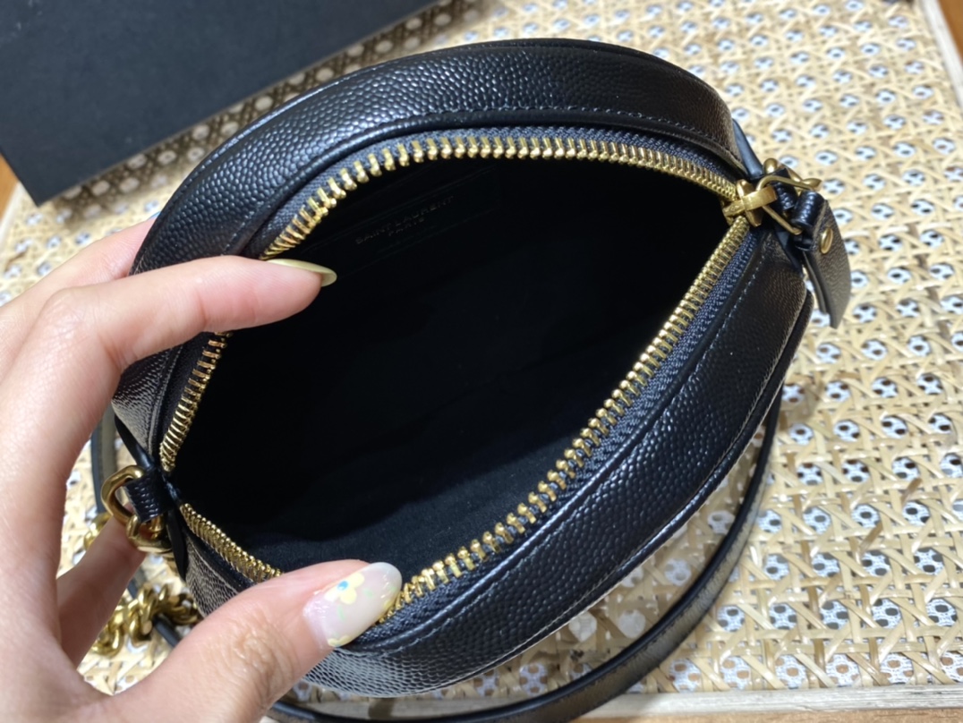 Saint laurent Ysl 最新VINYLE鱼子酱小圆包 610436黑色