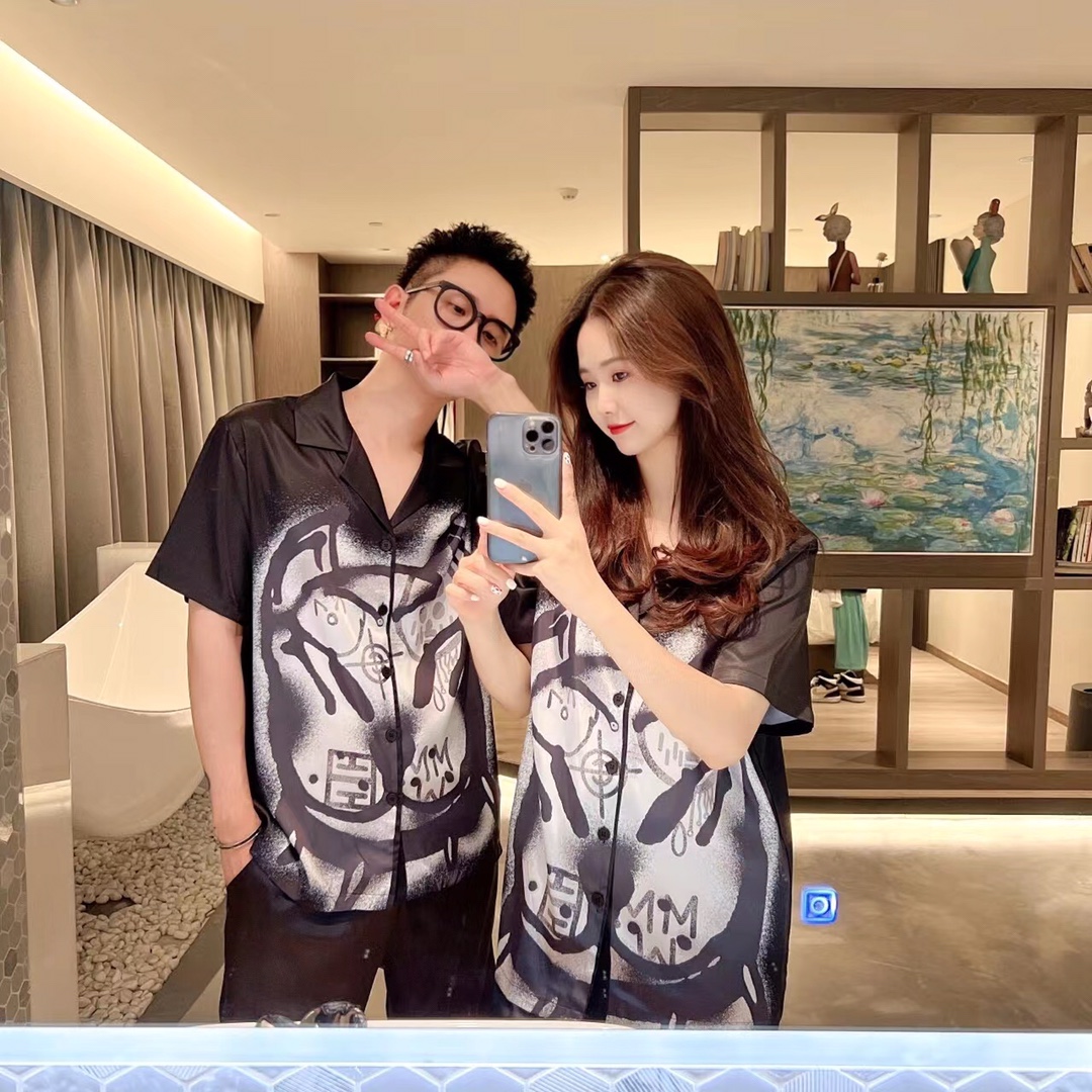 NO:123919,GIVENCHY Home Clothing Haute Couture Korean silk fabric skin-friendly and comfortable Couple style M~XXXL,, givennchy, given, alexander wang19860909GIVENCHY纪梵希 家居服 高定韩国丝面料亲肤轻柔舒适 情侣款 M～XXXL,,givenchy,givenchy,alexander wang,Men's clothing