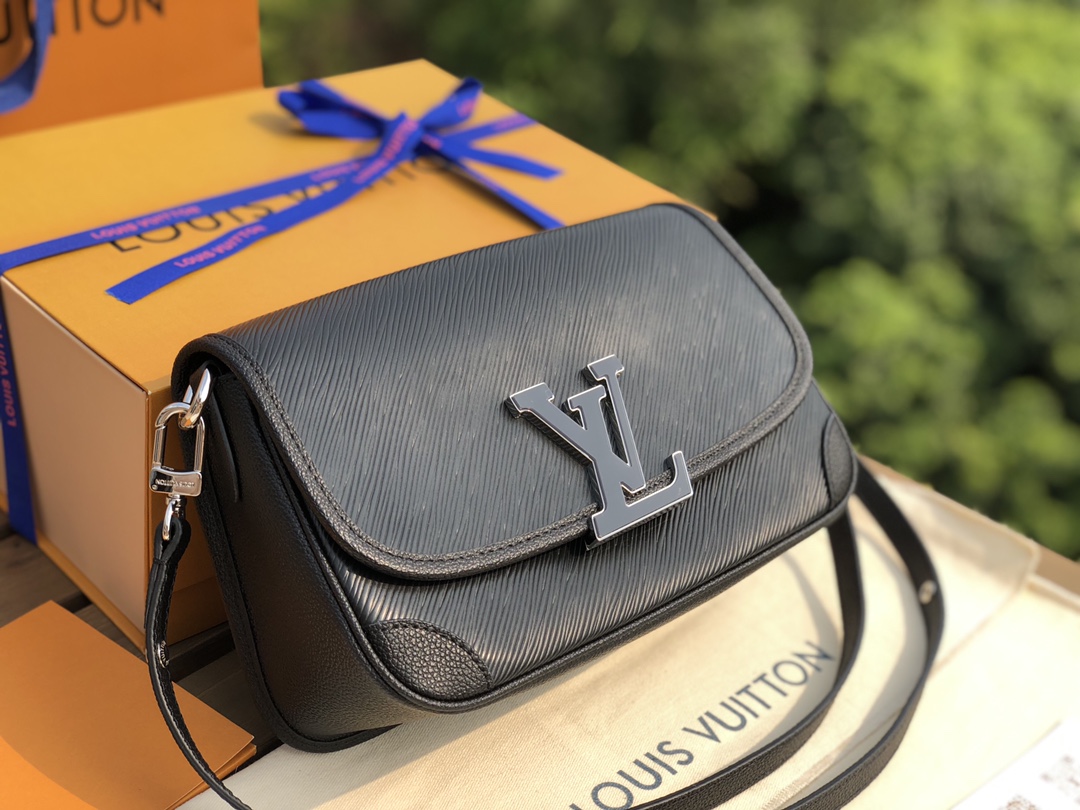 🌼 m59386尺寸24.5×14.5×9原厂渠道 Lv 2022春夏款 新款Buci法棍包 buci是