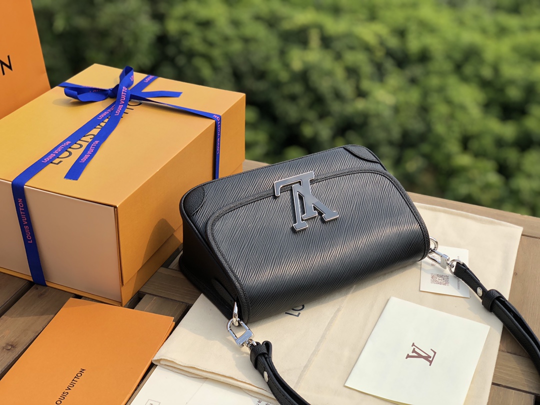 🌼 m59386尺寸24.5×14.5×9原厂渠道 Lv 2022春夏款 新款Buci法棍包 buci是