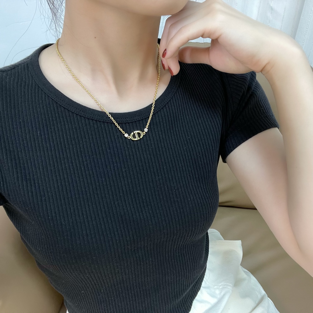 新款☑️DIOR迪奥CD钻石项链