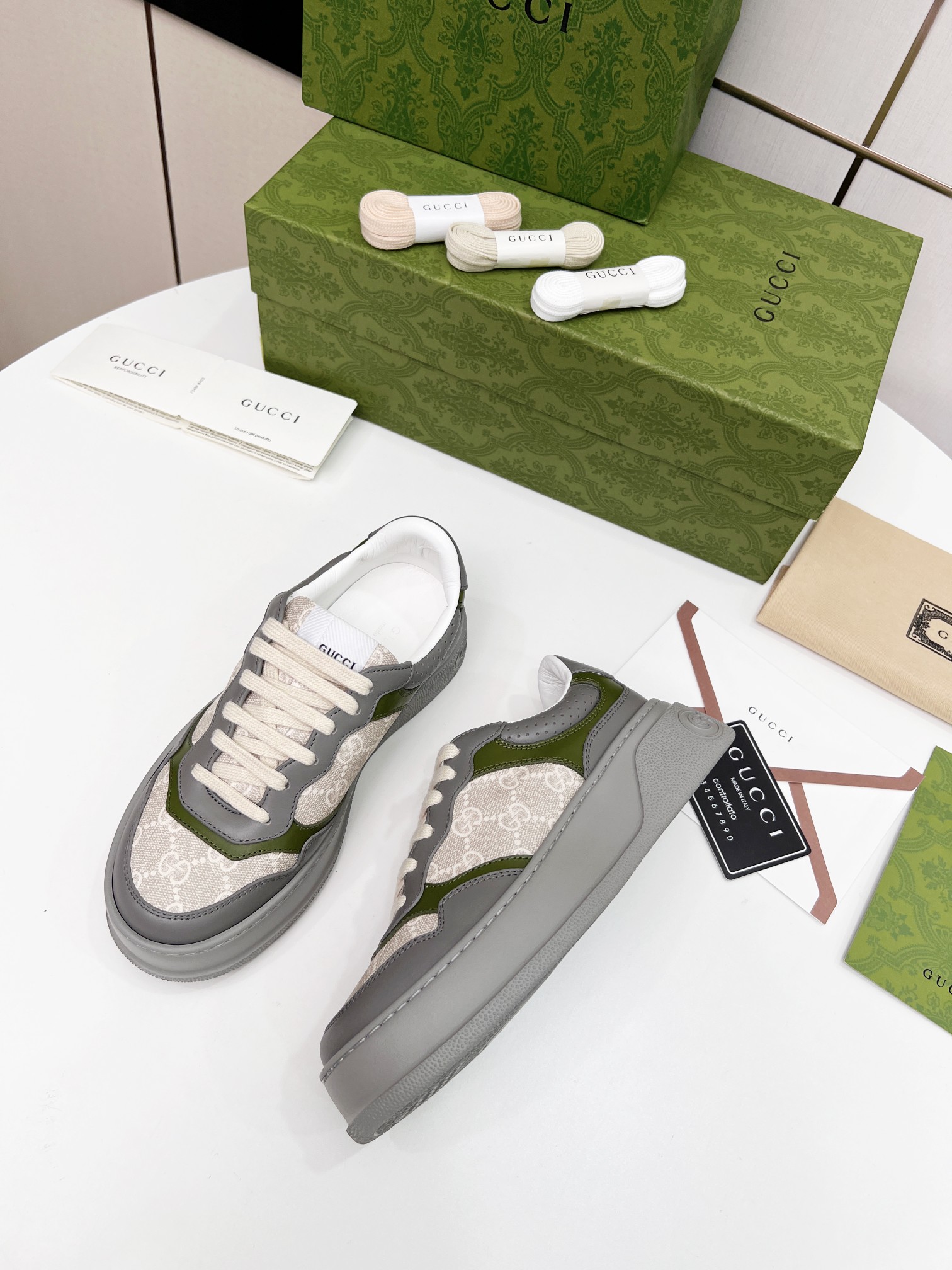 Precio de fábrica:260Gucci - ¡Nueva colección deportiva de suela gruesa suave ligera Chunky! ¡G mode