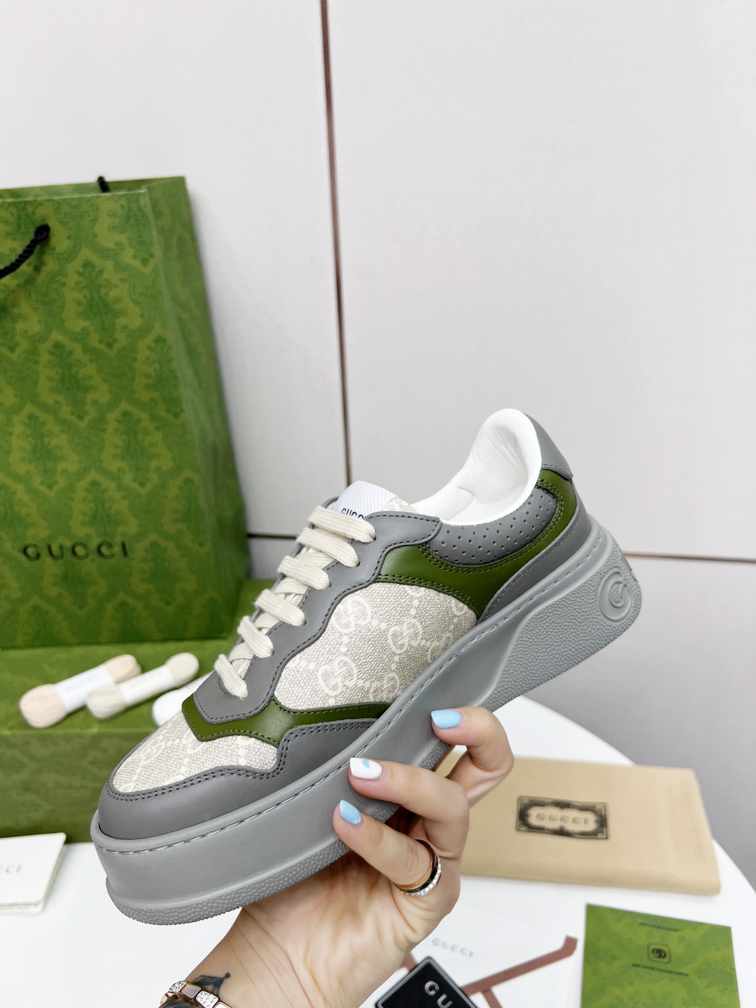 Precio de fábrica:260Gucci - ¡Nueva colección deportiva de suela gruesa suave ligera Chunky! ¡G mode