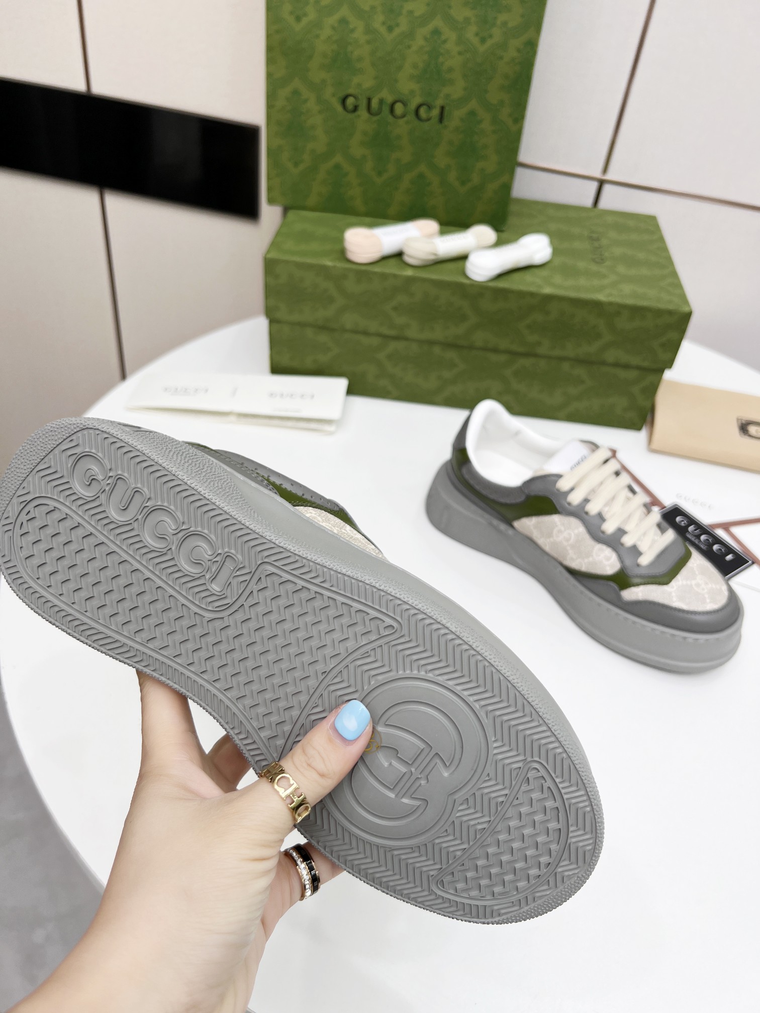Precio de fábrica:260Gucci - ¡Nueva colección deportiva de suela gruesa suave ligera Chunky! ¡G mode