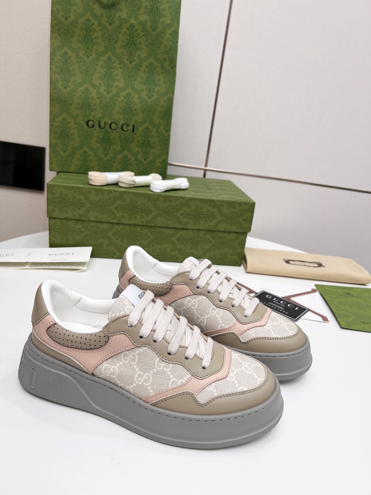 Precio de fábrica:260Gucci - ¡Nueva colección deportiva de suela gruesa suave ligera Chunky! ¡G mode
