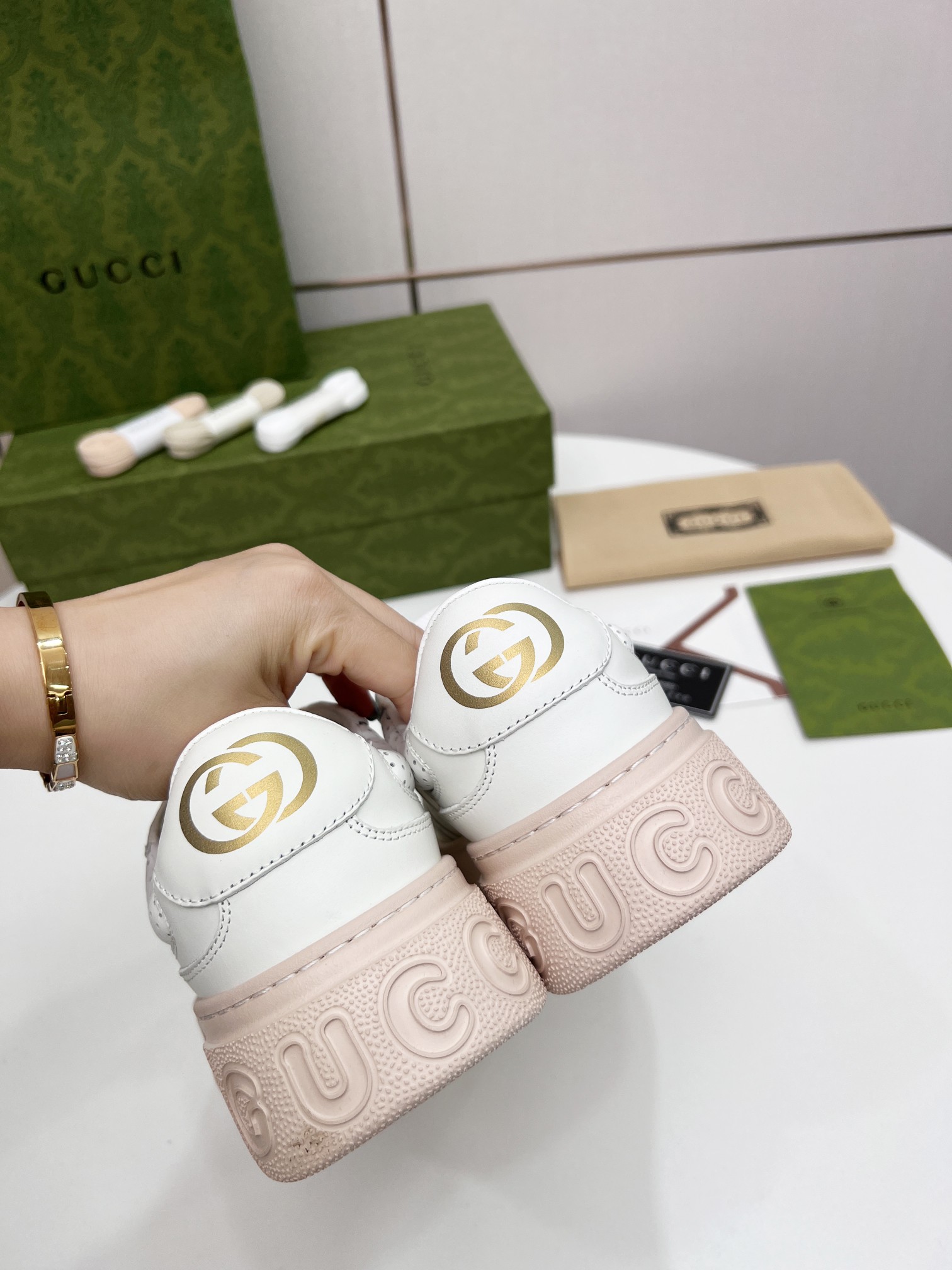 Precio de fábrica:260Gucci - ¡Nueva colección deportiva de suela gruesa suave ligera Chunky! ¡G mode