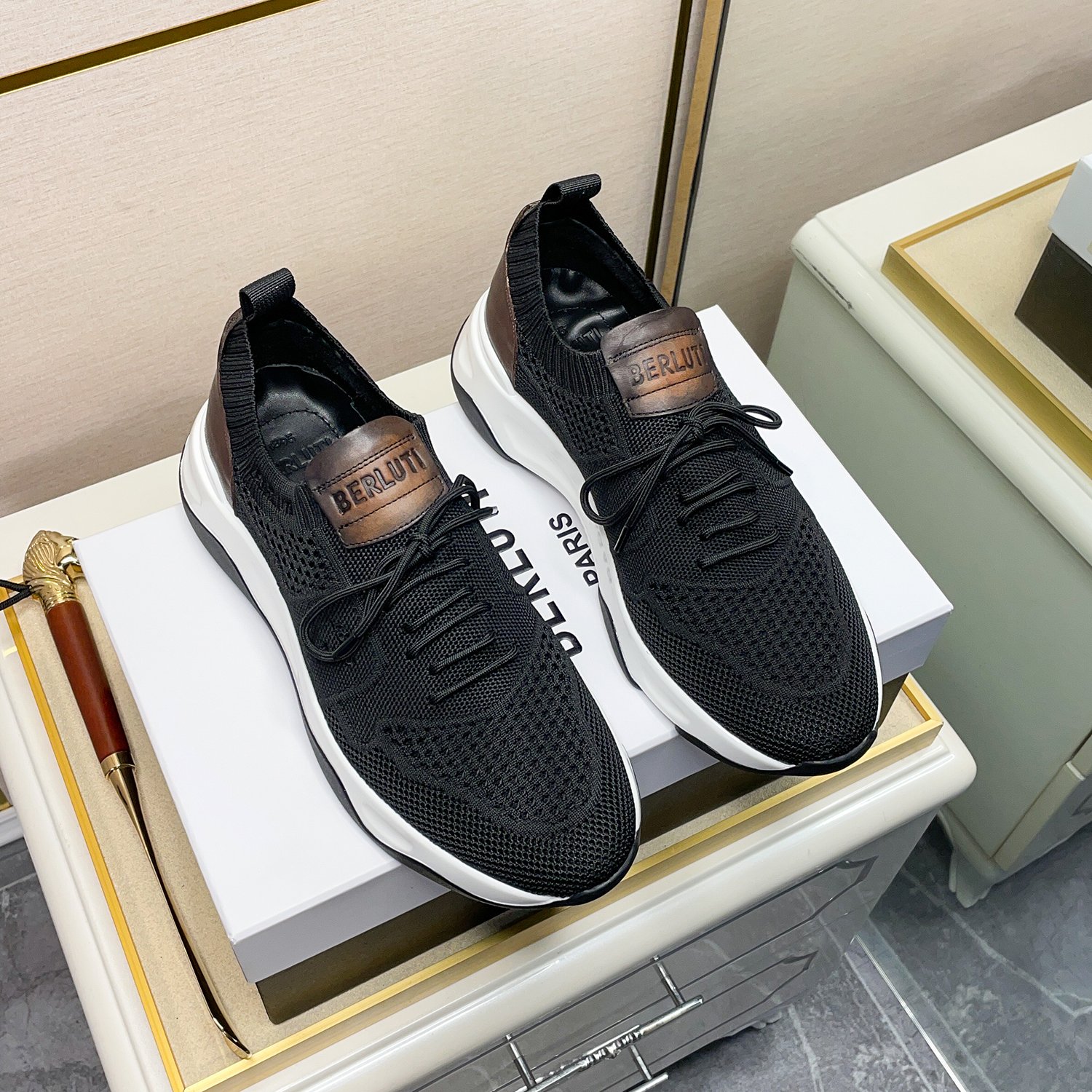 Spring/Summer nueva colección, la única versión en el mercado de los zapatos deportivos para hombre 
