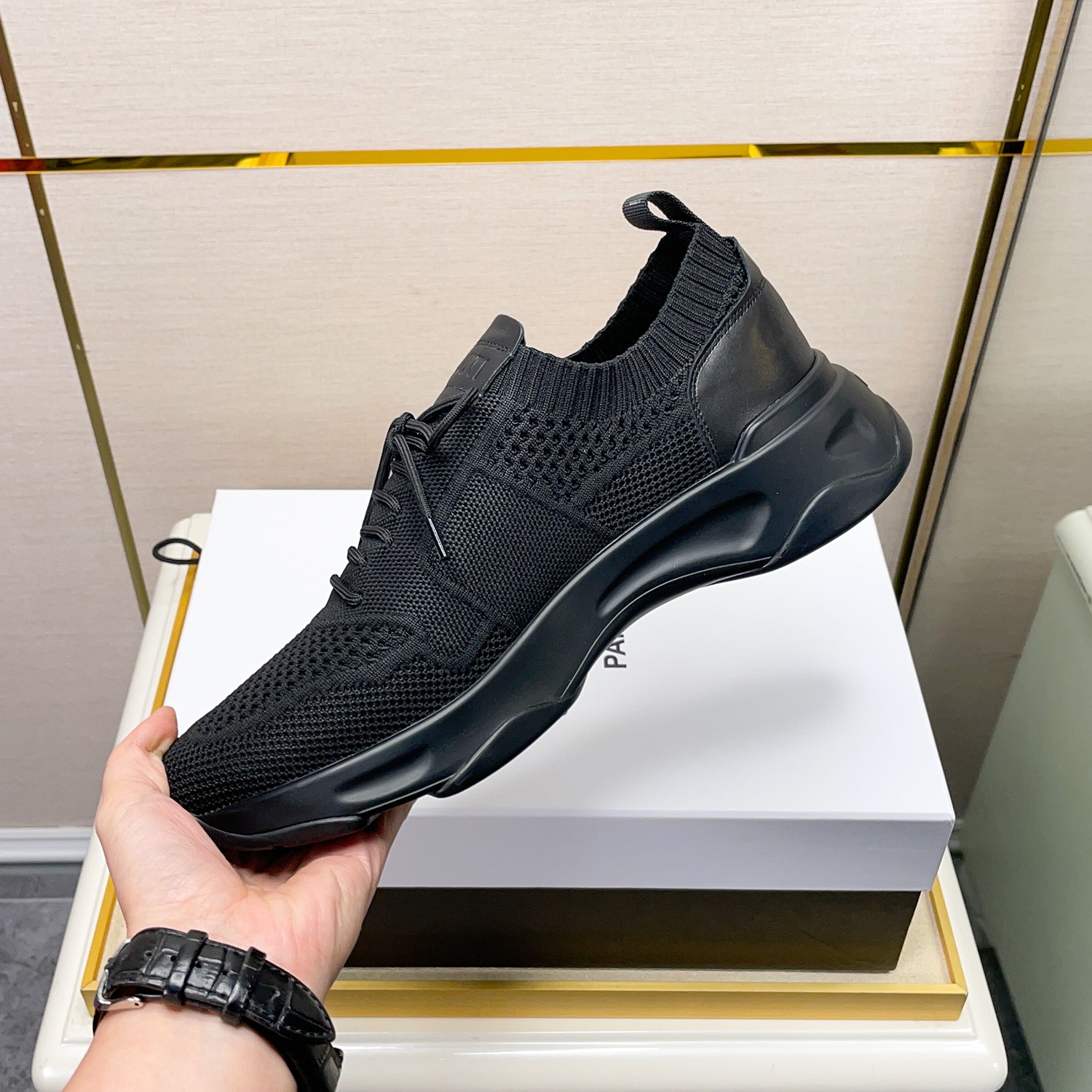 Spring/Summer nueva colección, la única versión en el mercado de los zapatos deportivos para hombre 
