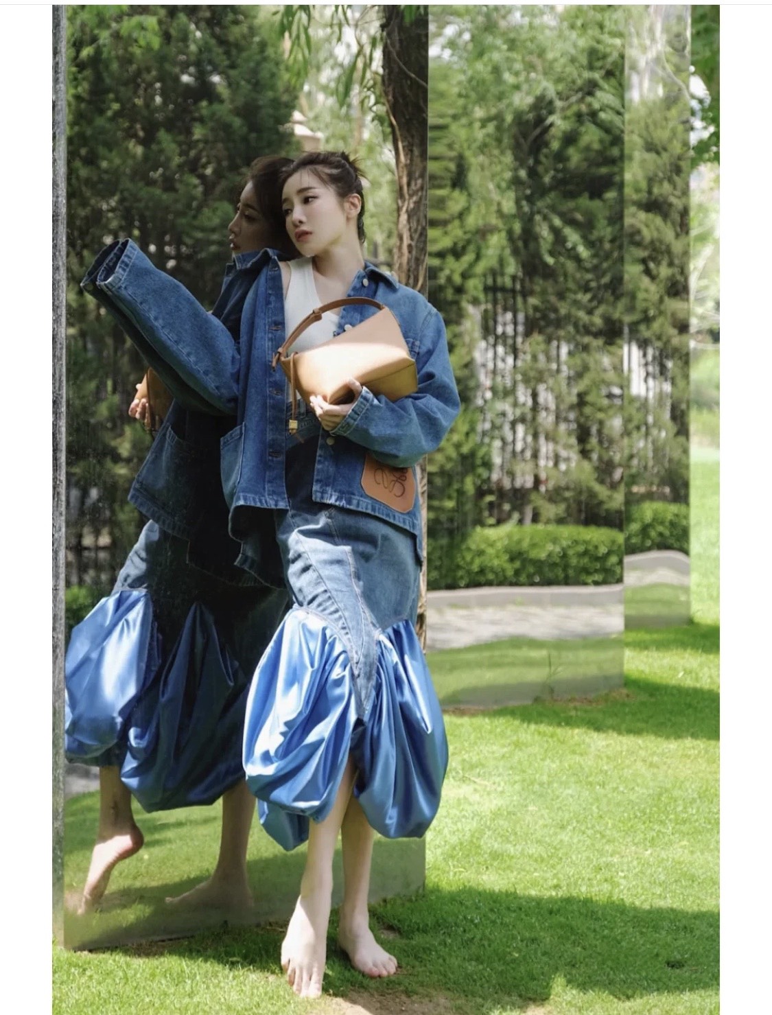 LOEWE罗意威 520情人节限定款 cubi全皮饭盒包 0559暖沙色