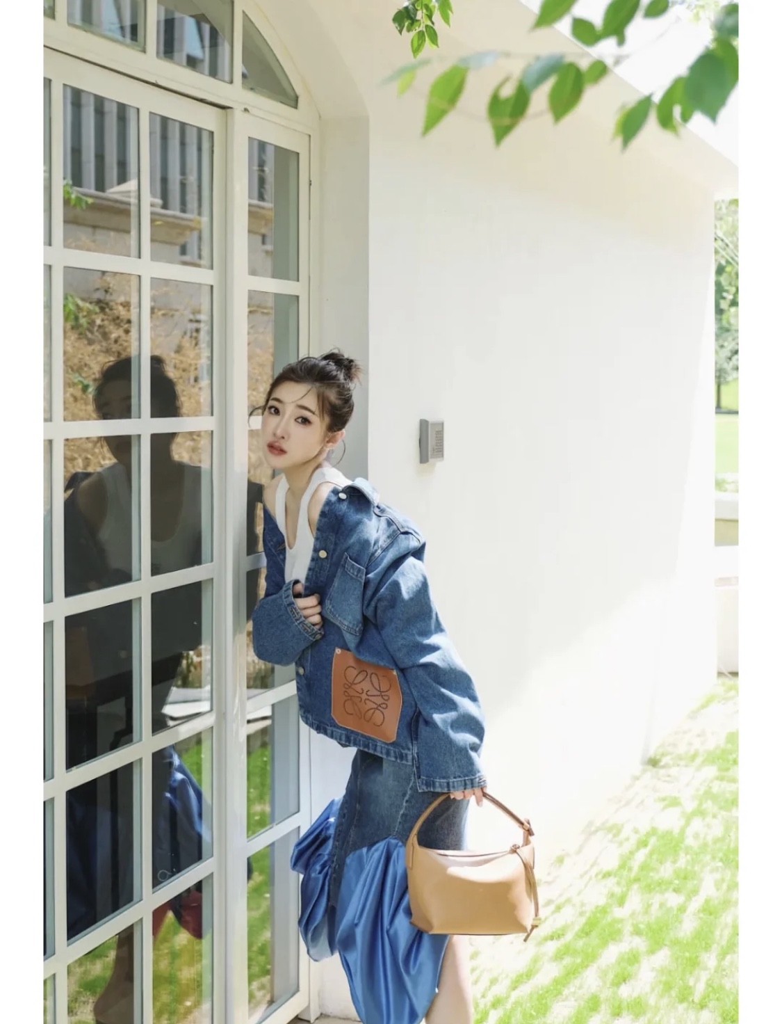 LOEWE罗意威 520情人节限定款 cubi全皮饭盒包 0559暖沙色