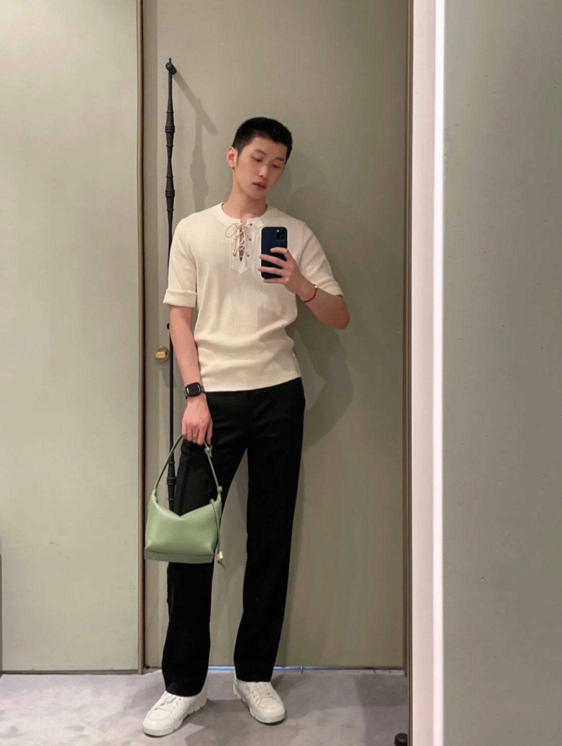 LOEWE罗意威 520情人节限定款 cubi全皮饭盒包 0559牛油果绿