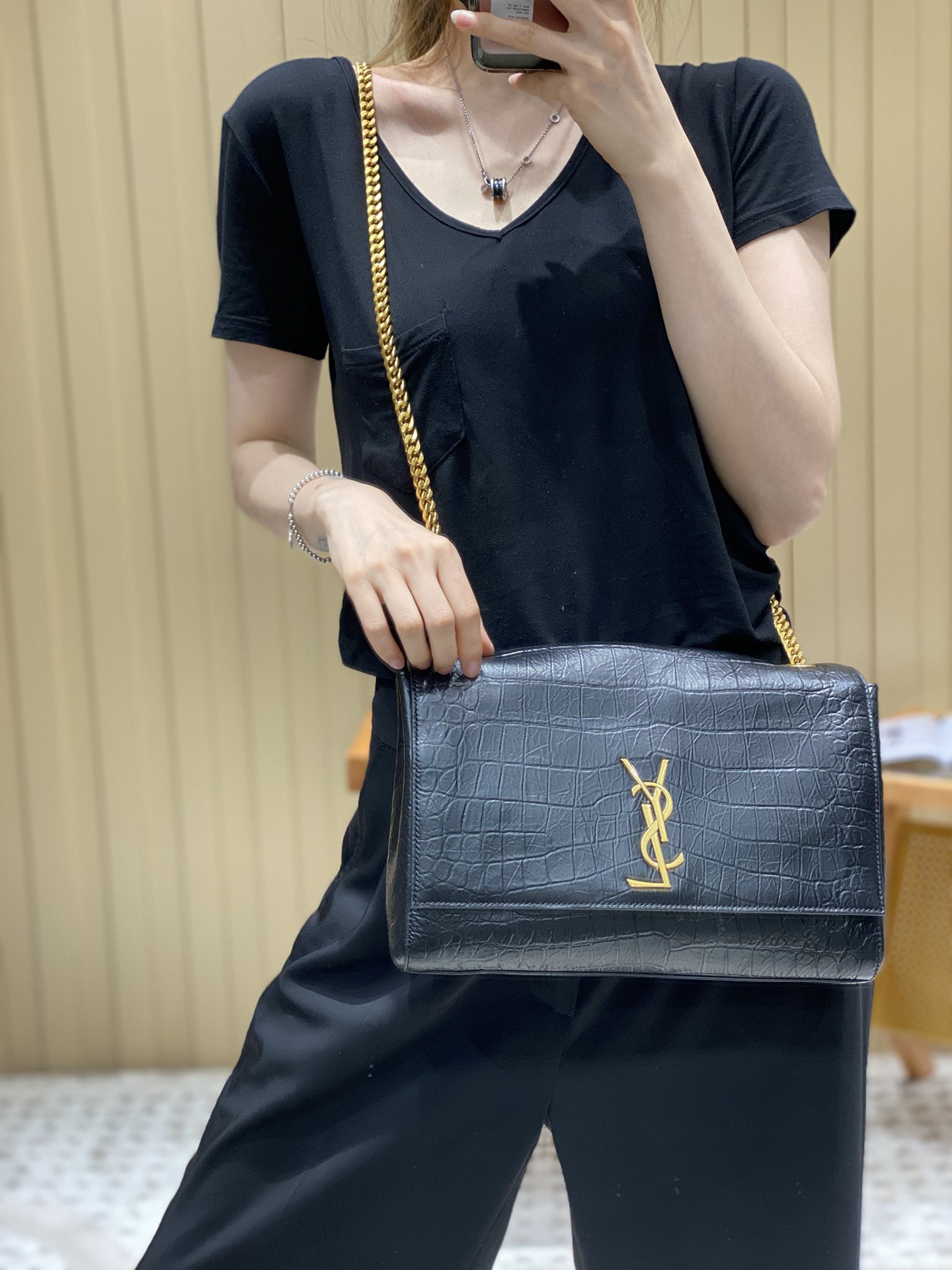 Saint laurent Ysl ๐๐๐ง๐ ๐ฎ๐ด๐ฐ๐บ ๅ้ขๅ
553804