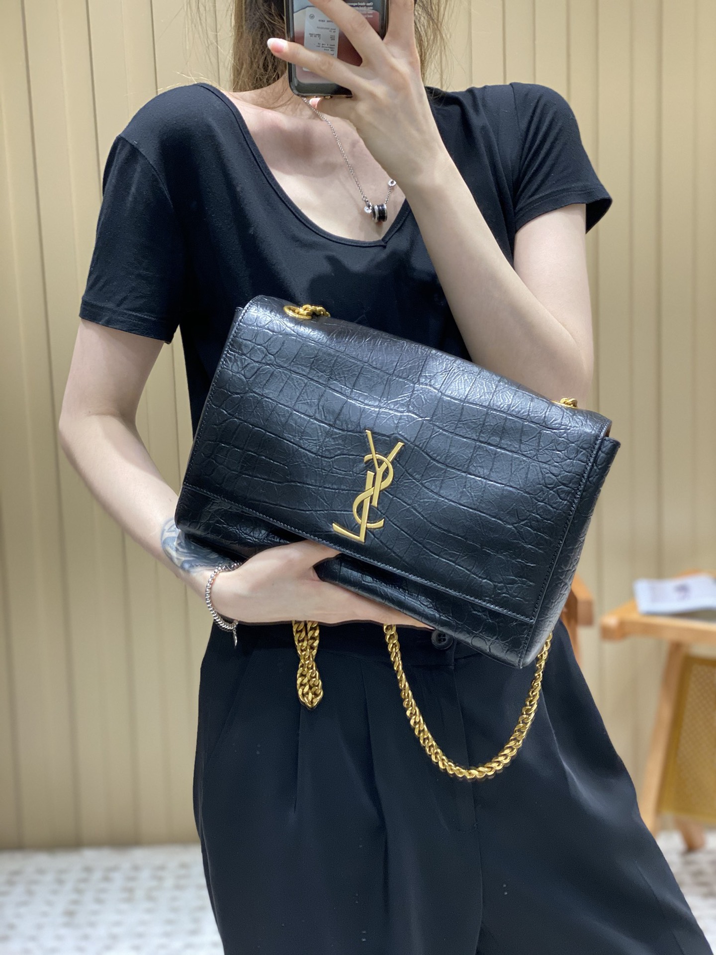 Saint laurent Ysl ๐๐๐ง๐ ๐ฎ๐ด๐ฐ๐บ ๅ้ขๅ
553804
