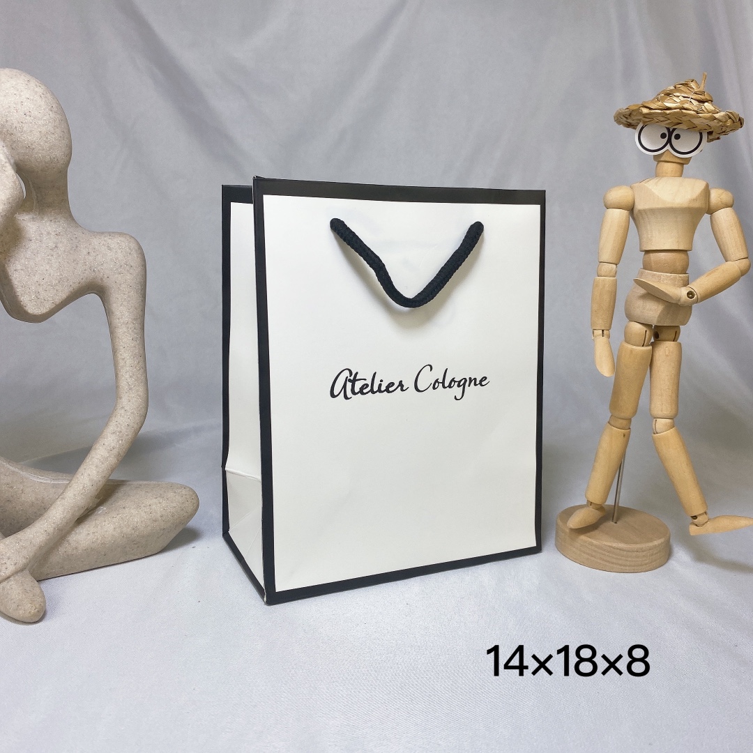 Designer Paper Bags Variety Pack - Perfect for Gift Giving and Shopping 5 i1653128212 5323 2