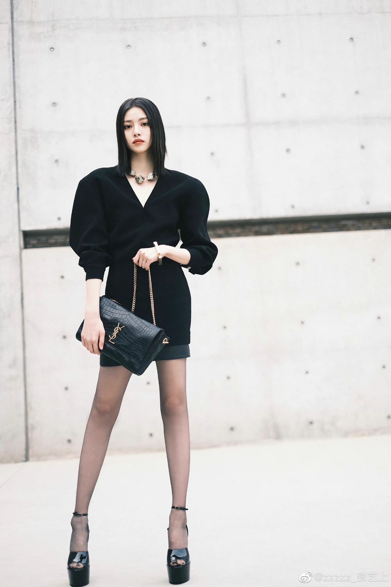 Saint laurent Ysl ๐๐๐ง๐ ๐ฎ๐ด๐ฐ๐บ ๅ้ขๅ
553804