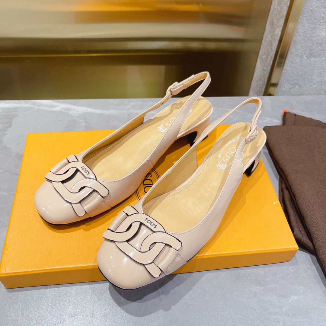 Tods’ Potato-Spirited Commuting Shoes: Stylish, Comfortable, and Versatile - 图片 3
