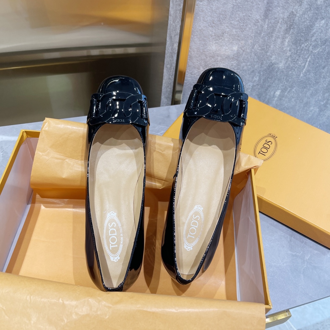 Stylish Tods’ Commuter Shoes: Superb, Cozy, Elegant, Must-Have Cosmopolitan Styles - 图片 9