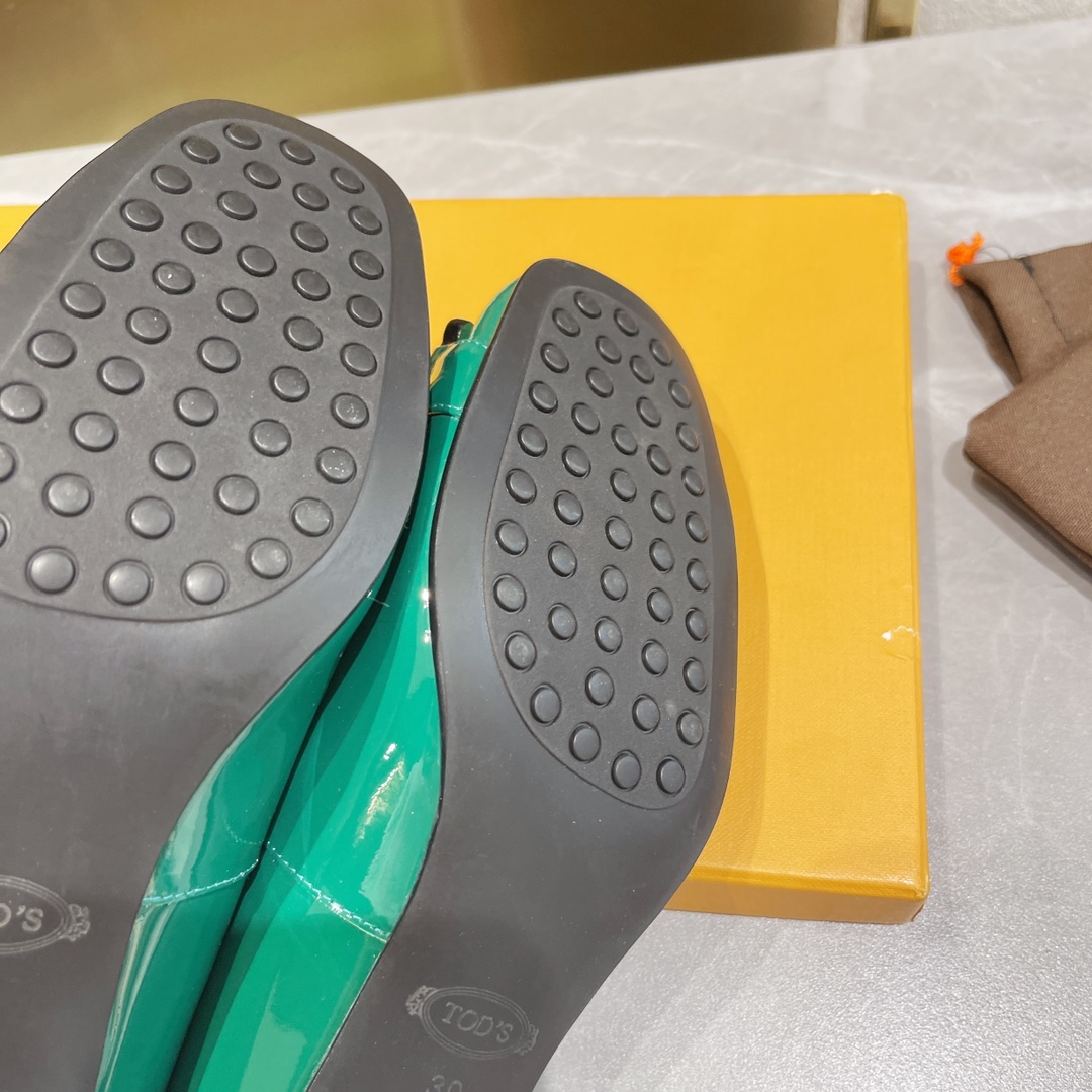 Tods’ Newest Commuting Shoes: Stylish, Comfortable, Superb Quality, Must-Have Cosmopolitan Styles - 图片 6